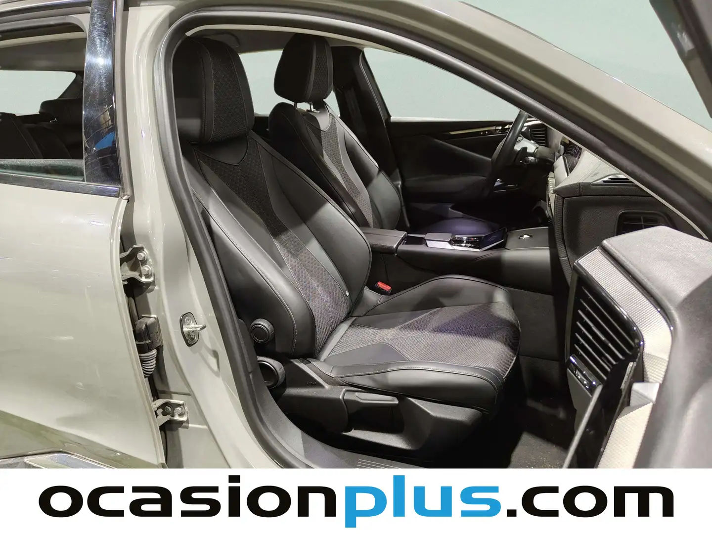 Foto DS DS 4 DS DS4 E-TENSE Trocadero (225 CV)