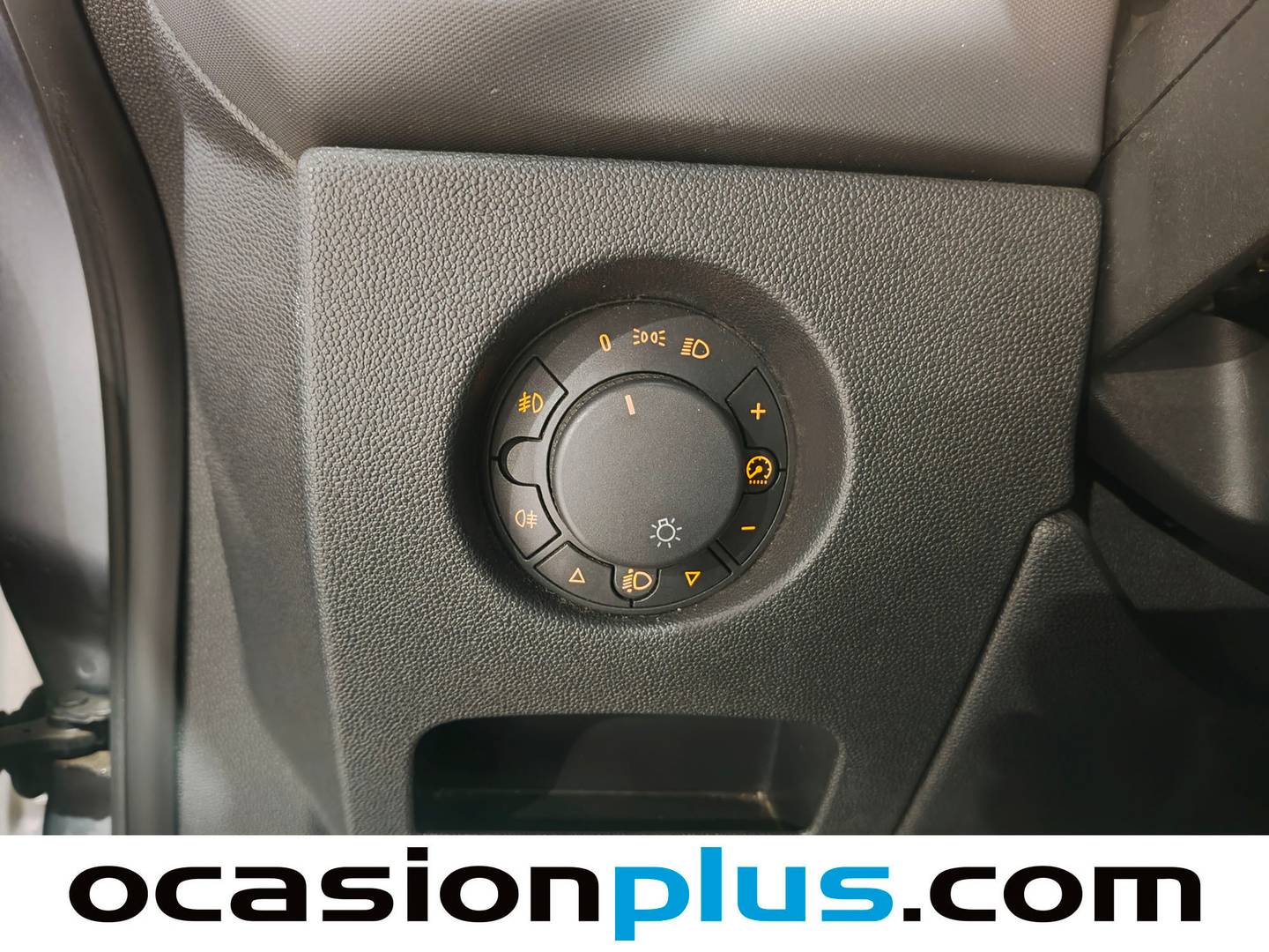 Opel Corsa Opel Corsa 1.2 Enjoy (80 CV) gasolina
