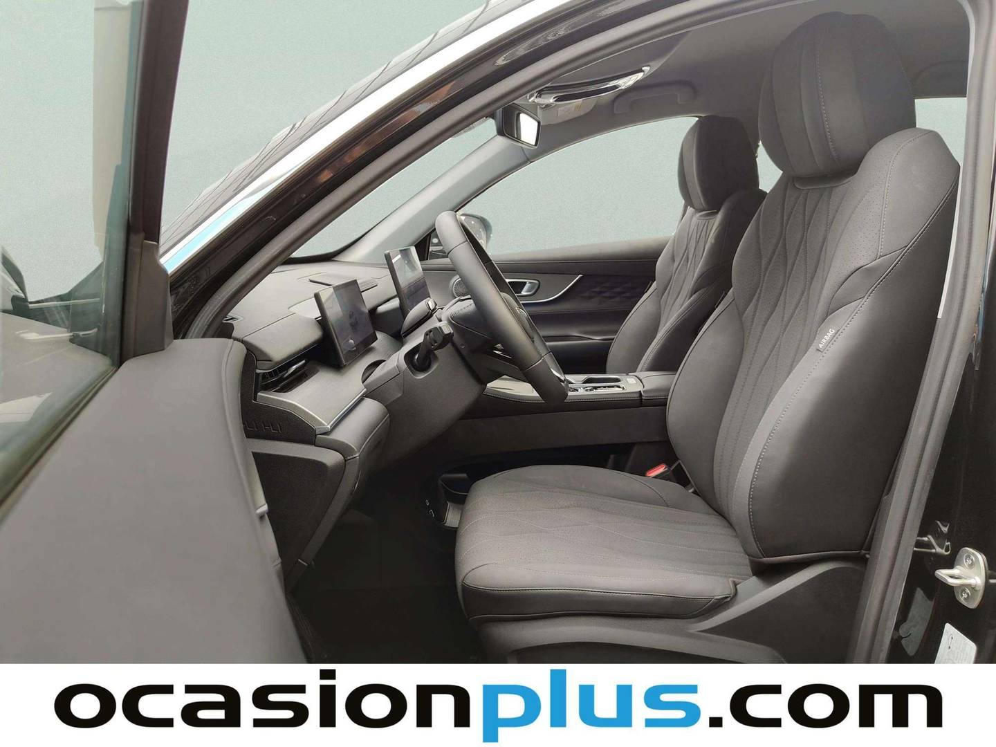 Foto asientos delanteros EBRO S800 EBRO S800 1.6 TGDI Premium DCT (147 CV) 7 Plazas