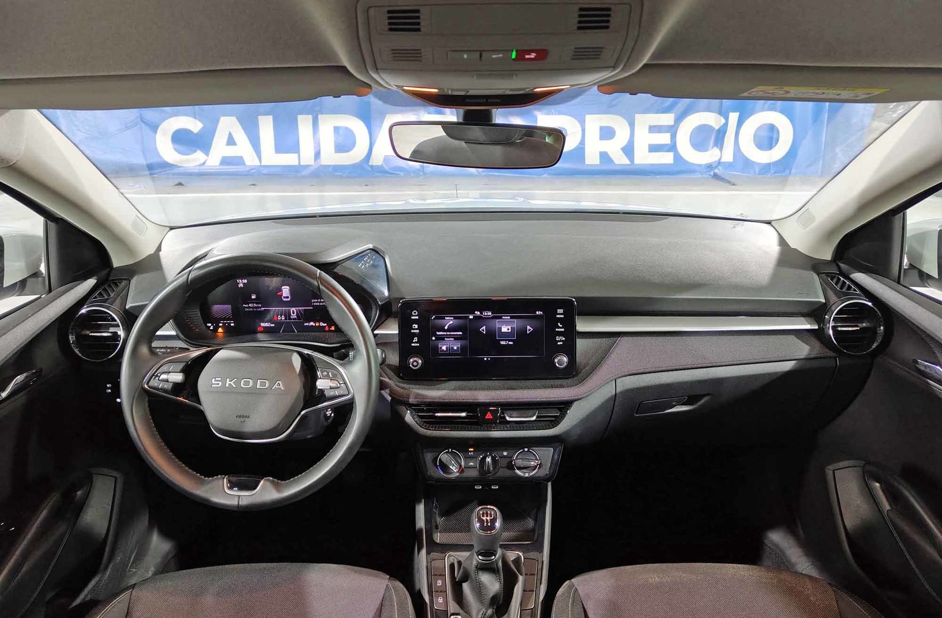 Škoda Fabia 1.0 TSI Selection - foto 6