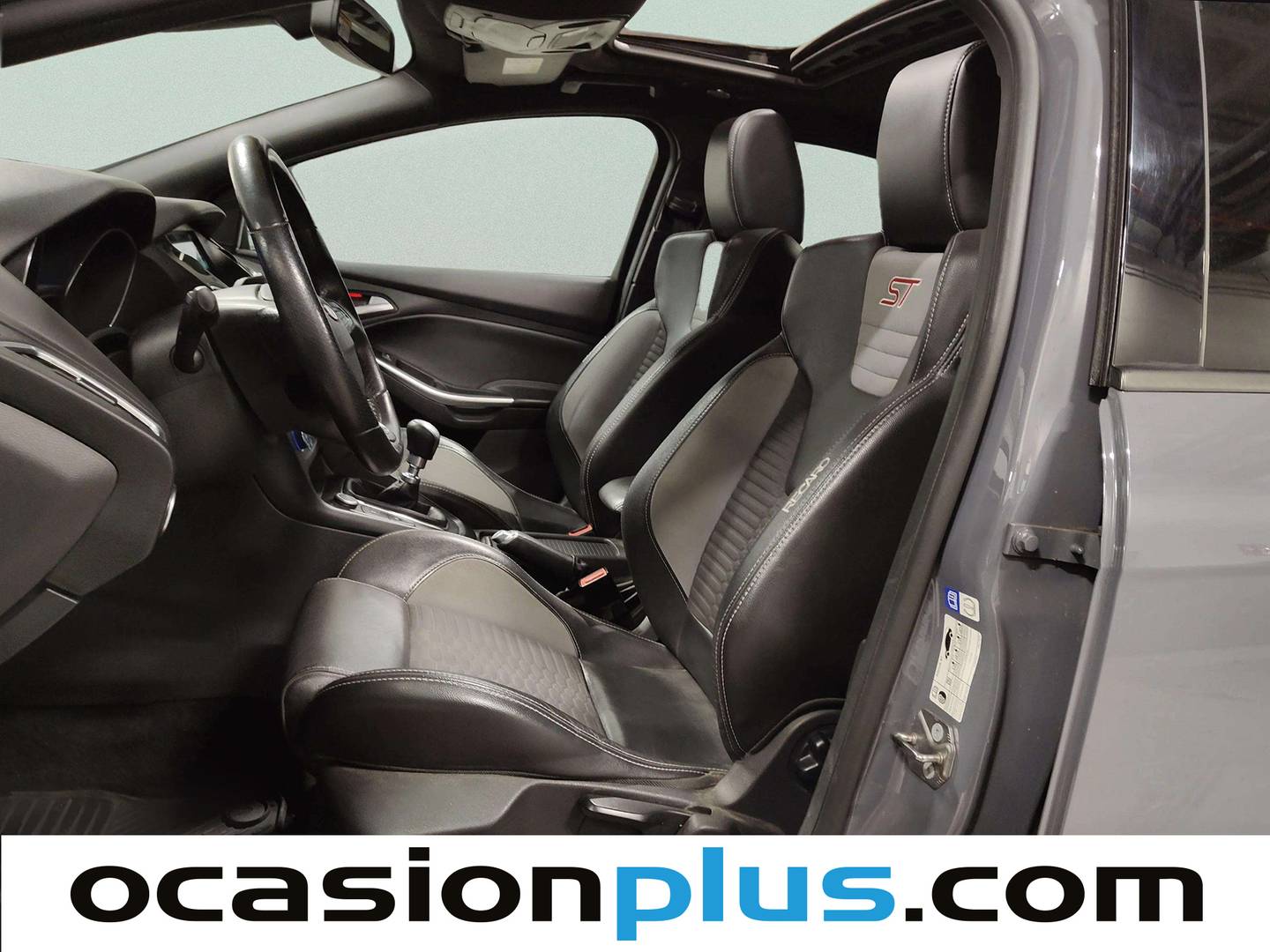 Foto asientos delanteros Ford Focus Ford Focus 2.0 EcoBoost ST (250 CV)