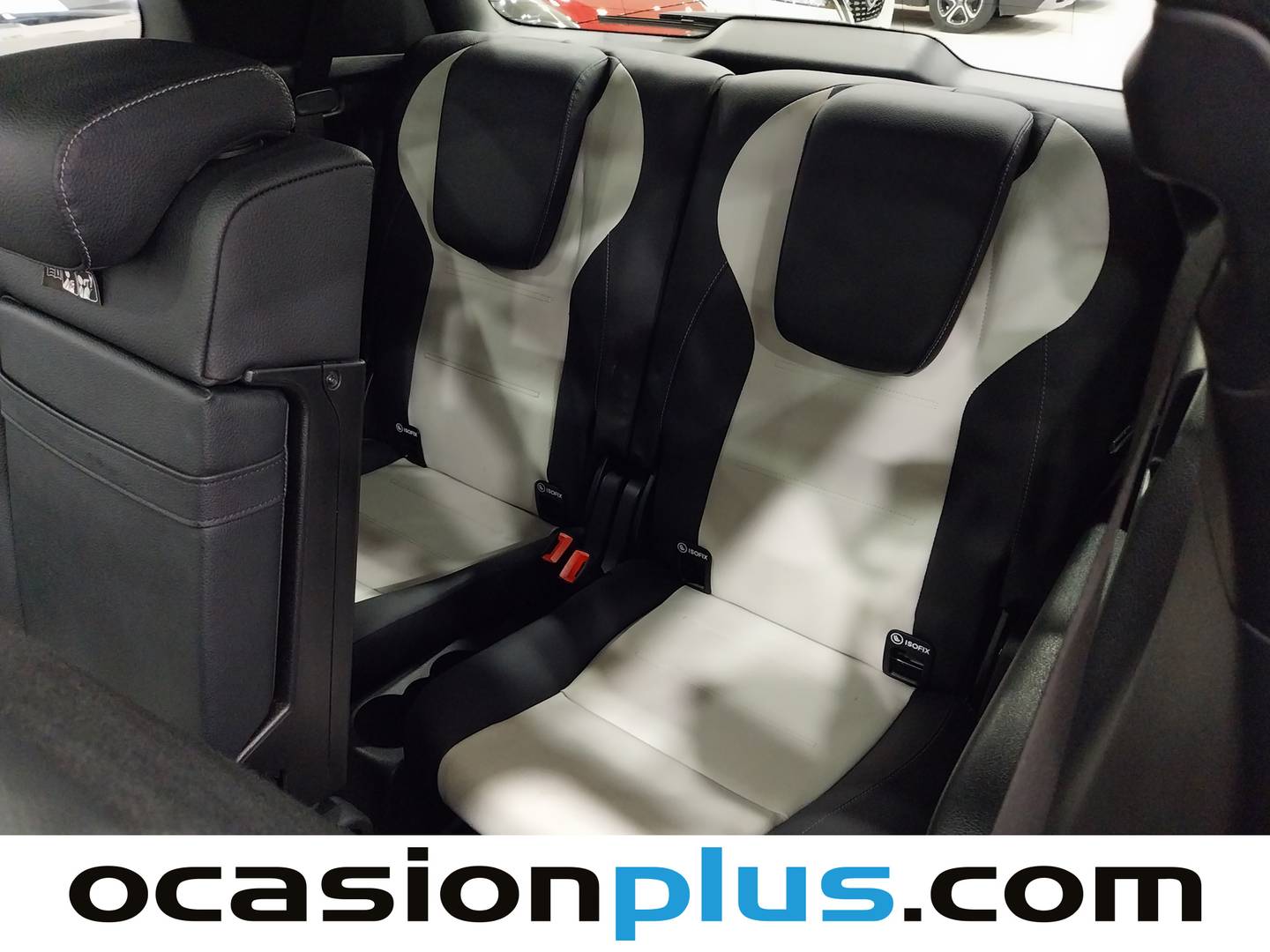 Foto Mercedes GLB Mercedes-Benz GLB GLB 220 D 4MATIC (190 CV) 7 Plazas