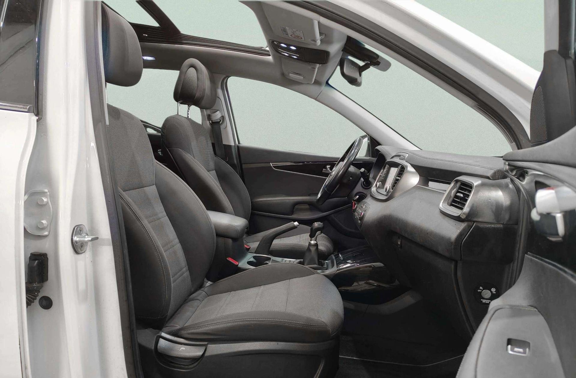 Kia Sorento 2.2 CRDi Drive 4x4 7 plazas - foto 23
