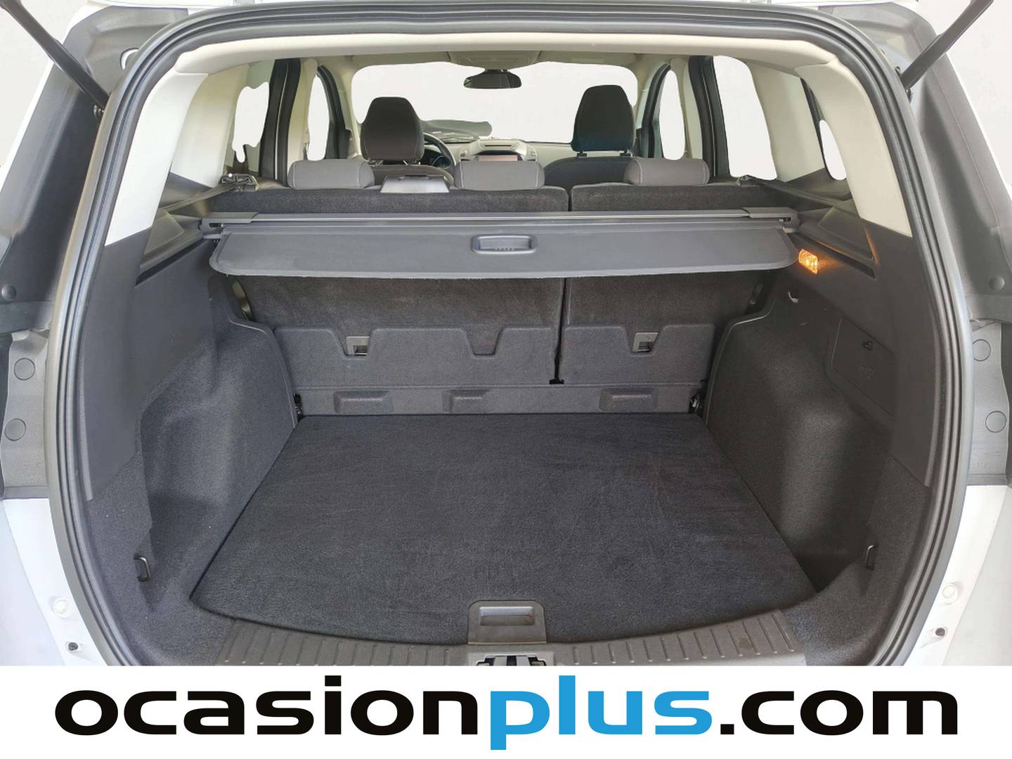 Fotos maletero Ford Kuga Ford Kuga 2.0 TDCI Trend+ 4x2 (120 CV)