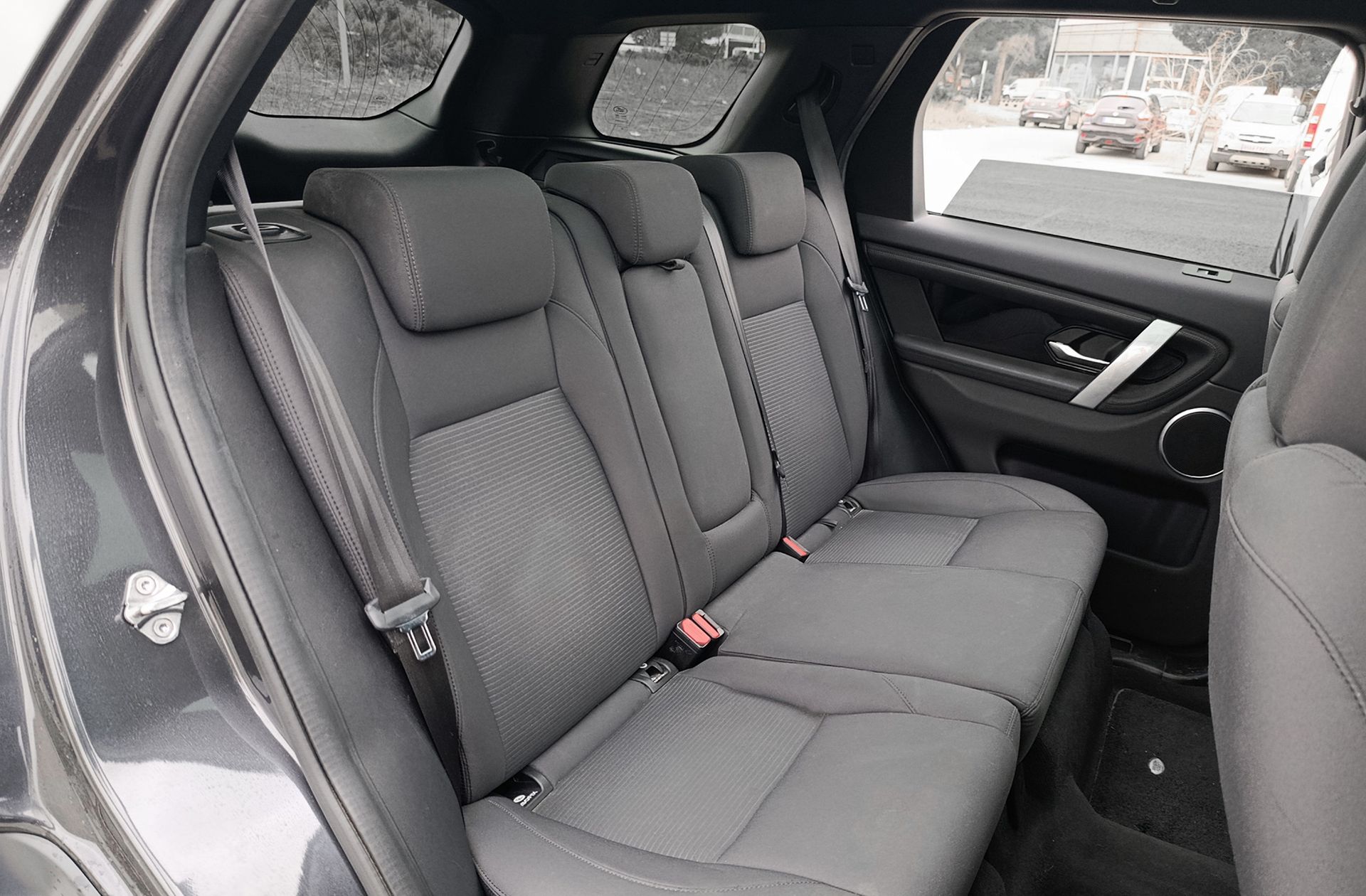 Land Rover Discovery Sport 2.0D eD4 Standard PS FWD - foto 19