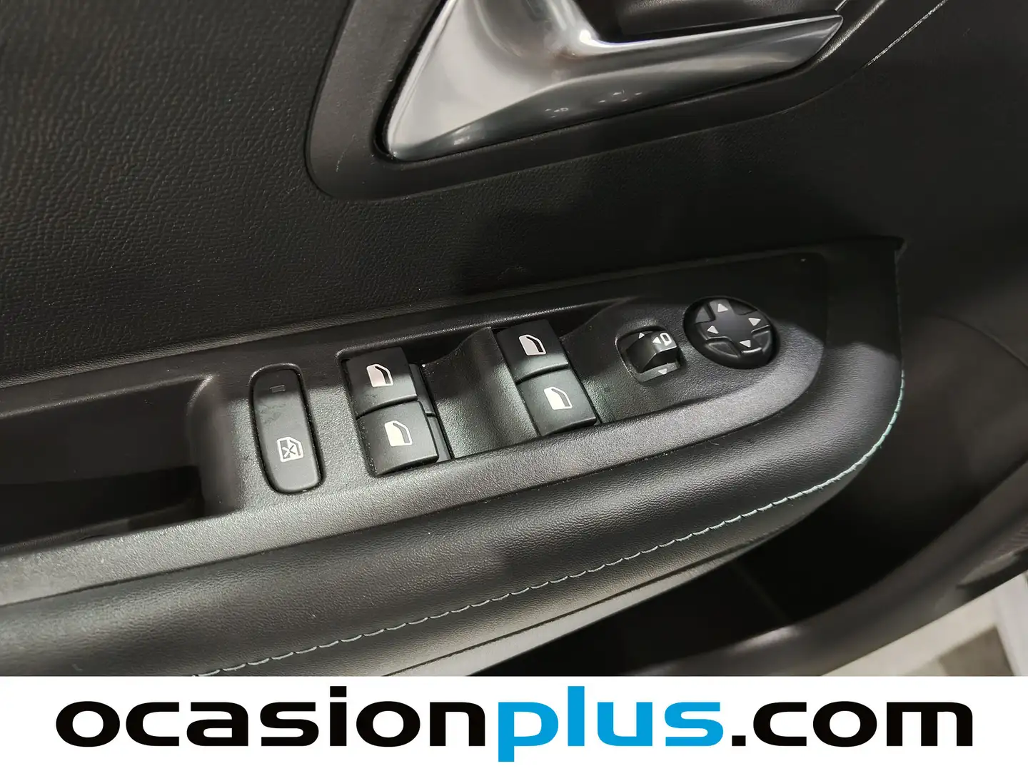 Foto Peugeot 208 Peugeot 208 PureTech 100 Allure  (100 CV)