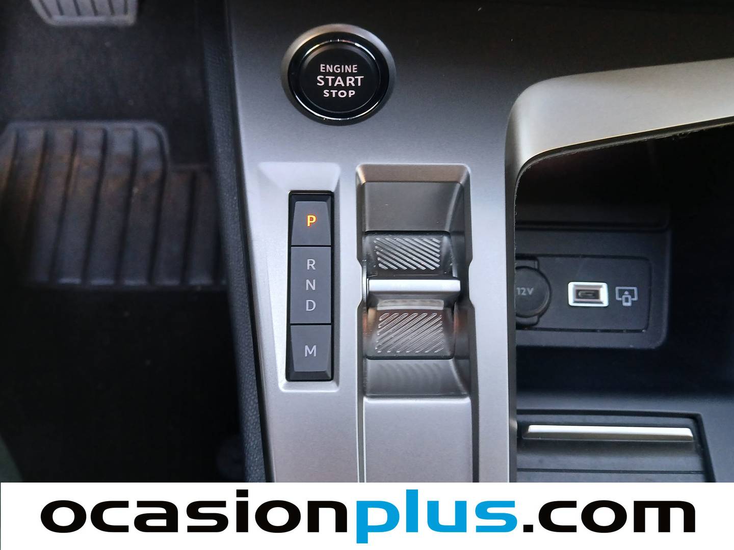 Foto Peugeot 308 Peugeot 308 Allure Hybrid eDCS6 (145 CV)