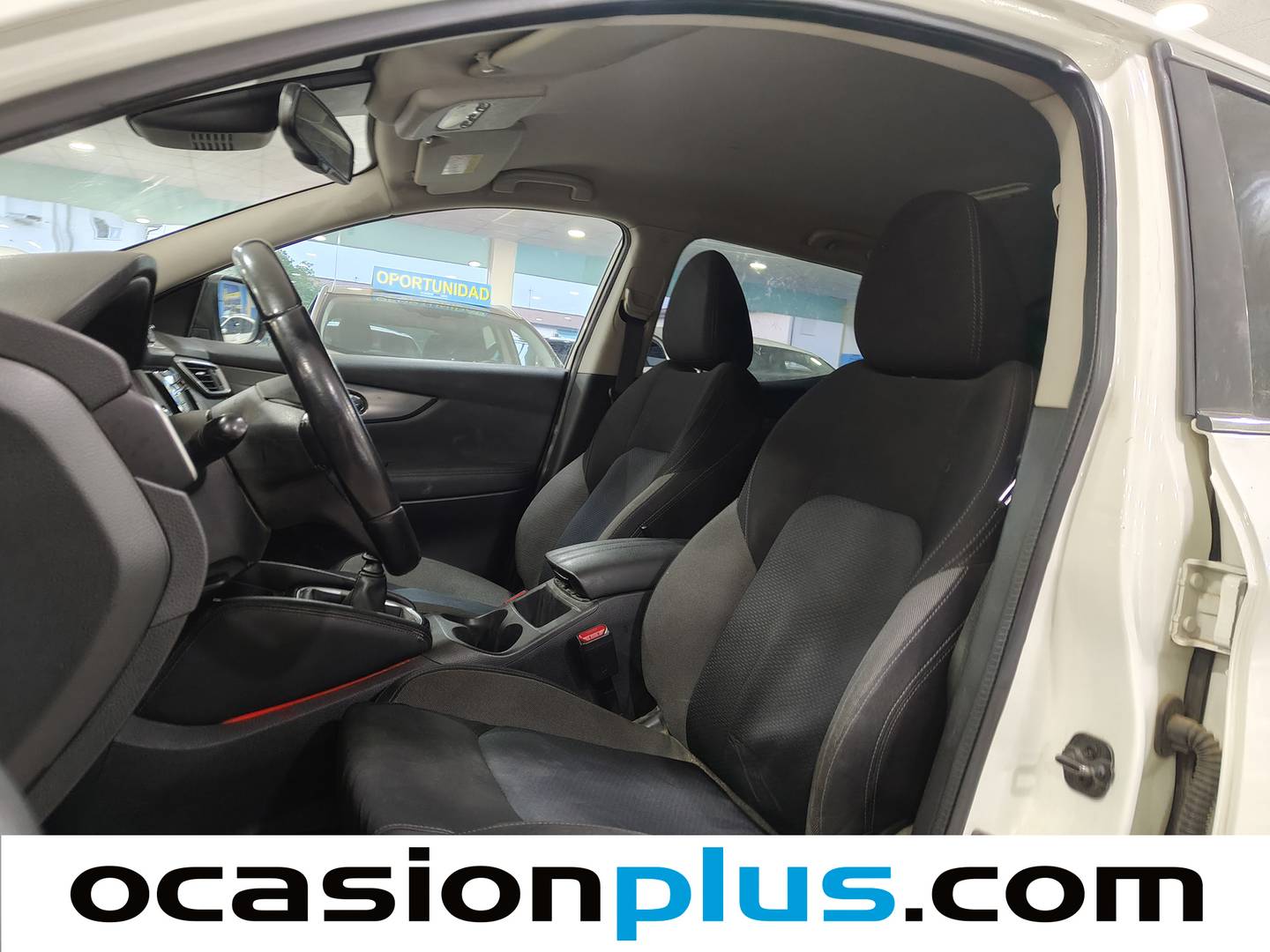 Foto asientos delanteros Nissan QASHQAI Nissan Qashqai dCi 150 N-Connecta 4x2 (150 CV)
