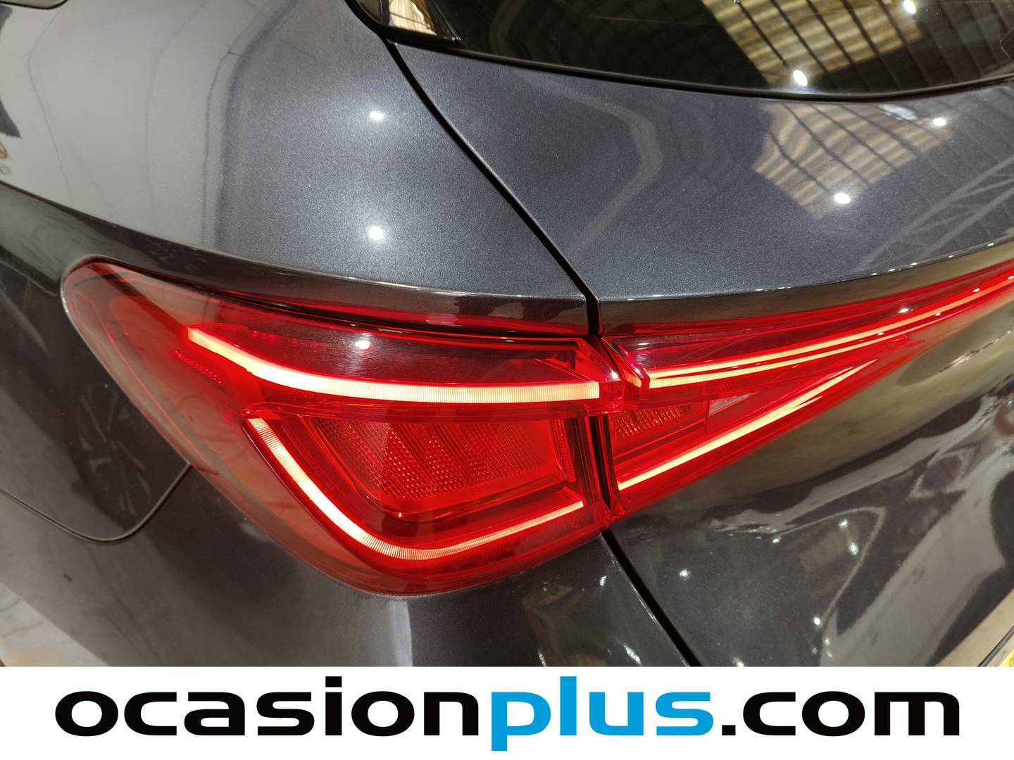 Acabados Seat León SEAT León ST 2.0 TDI Style Go DSG (150 CV)