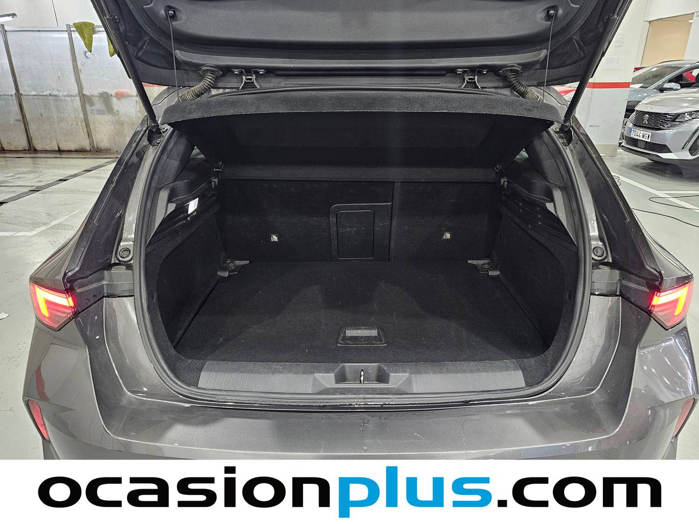 Fotos maletero Opel Astra Opel Astra 1.2 Turbo XHT GS Line (130 CV)