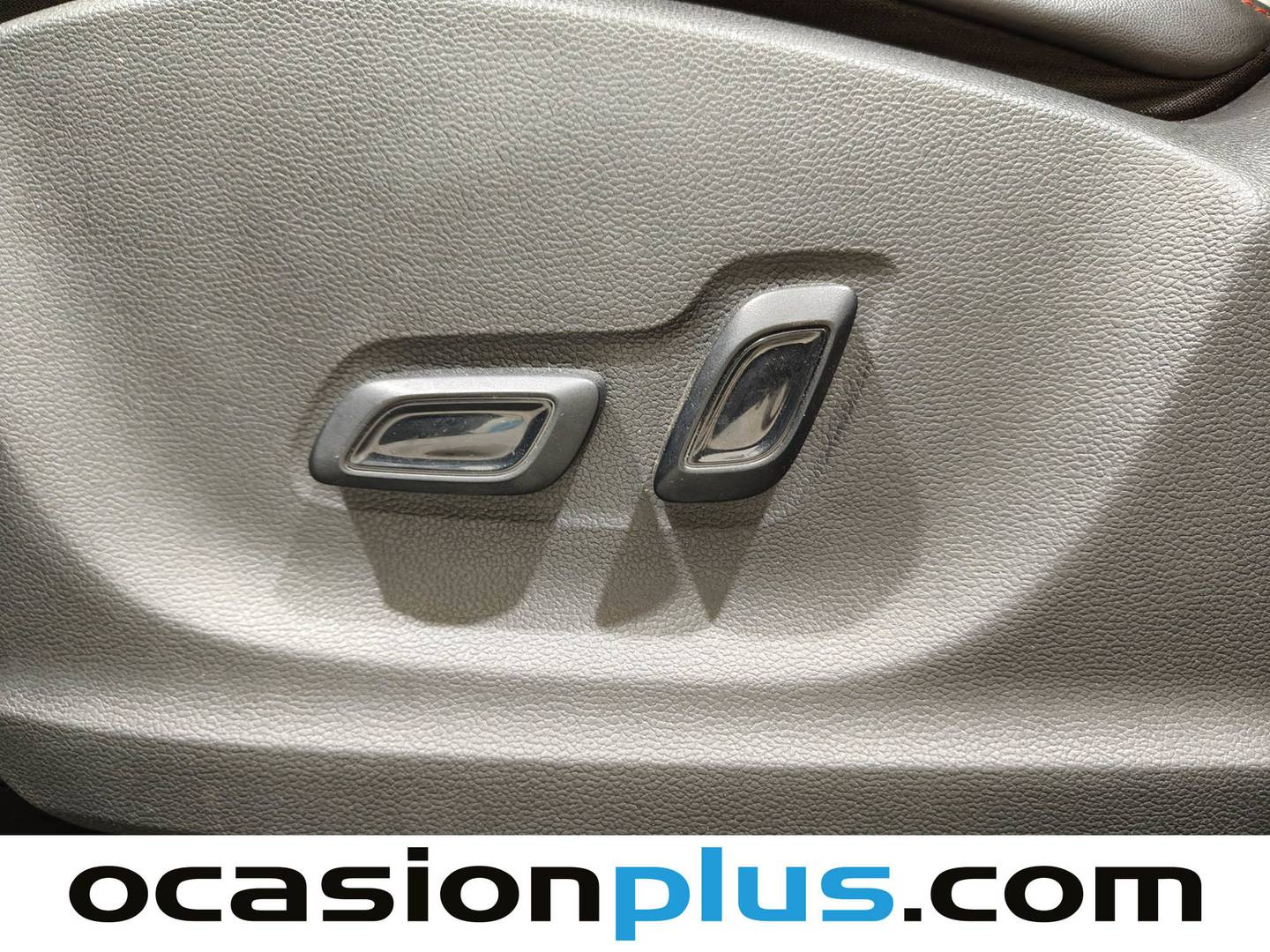 Paquetes del MG ZS MG ZS 1.5 Luxury (106 CV)