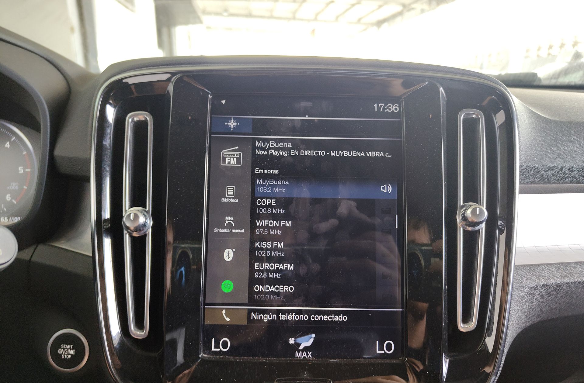 Volvo XC40 D3 Business Plus - foto 35