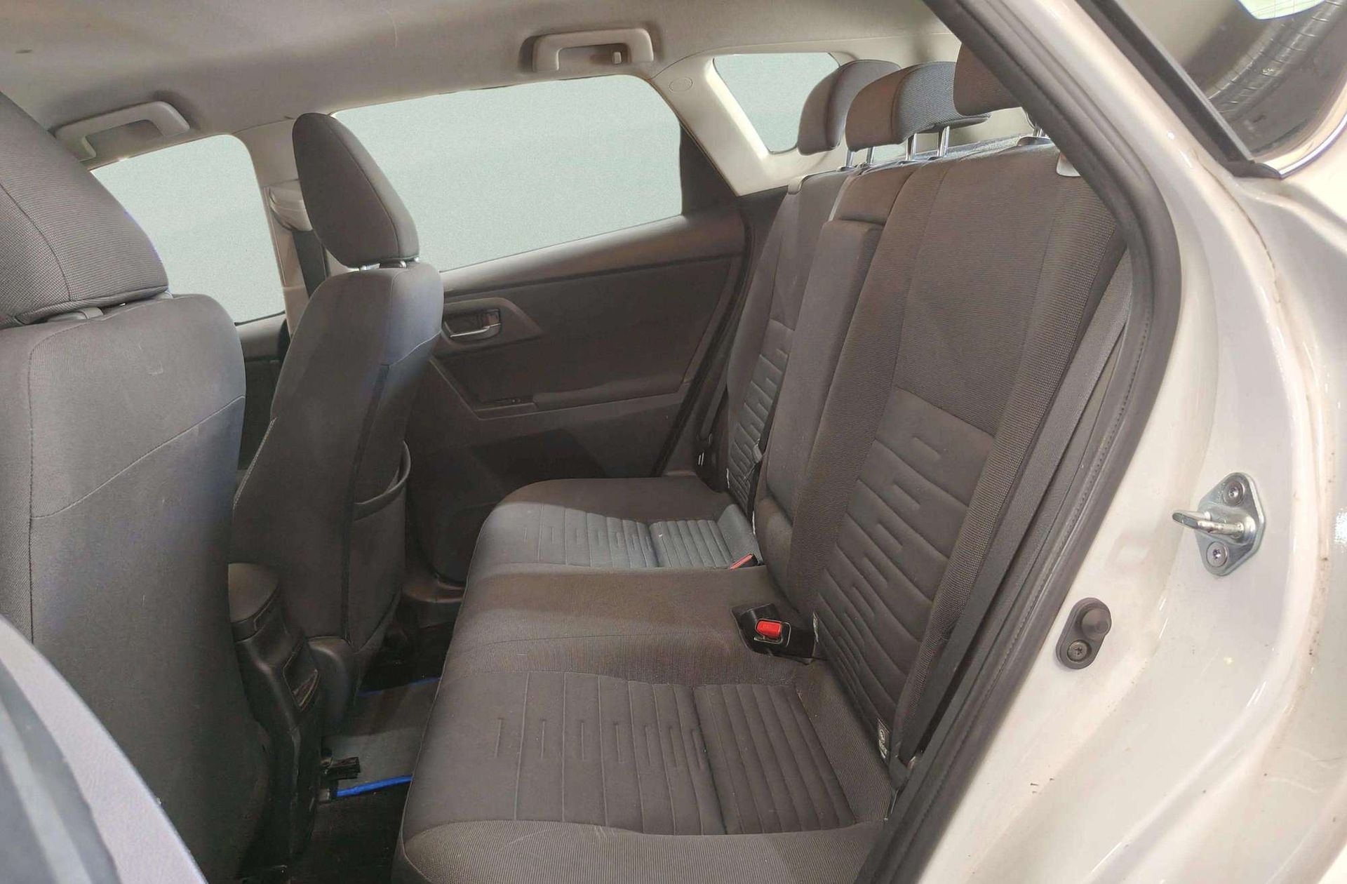 Toyota Auris 140H Hybrid Active - foto 10