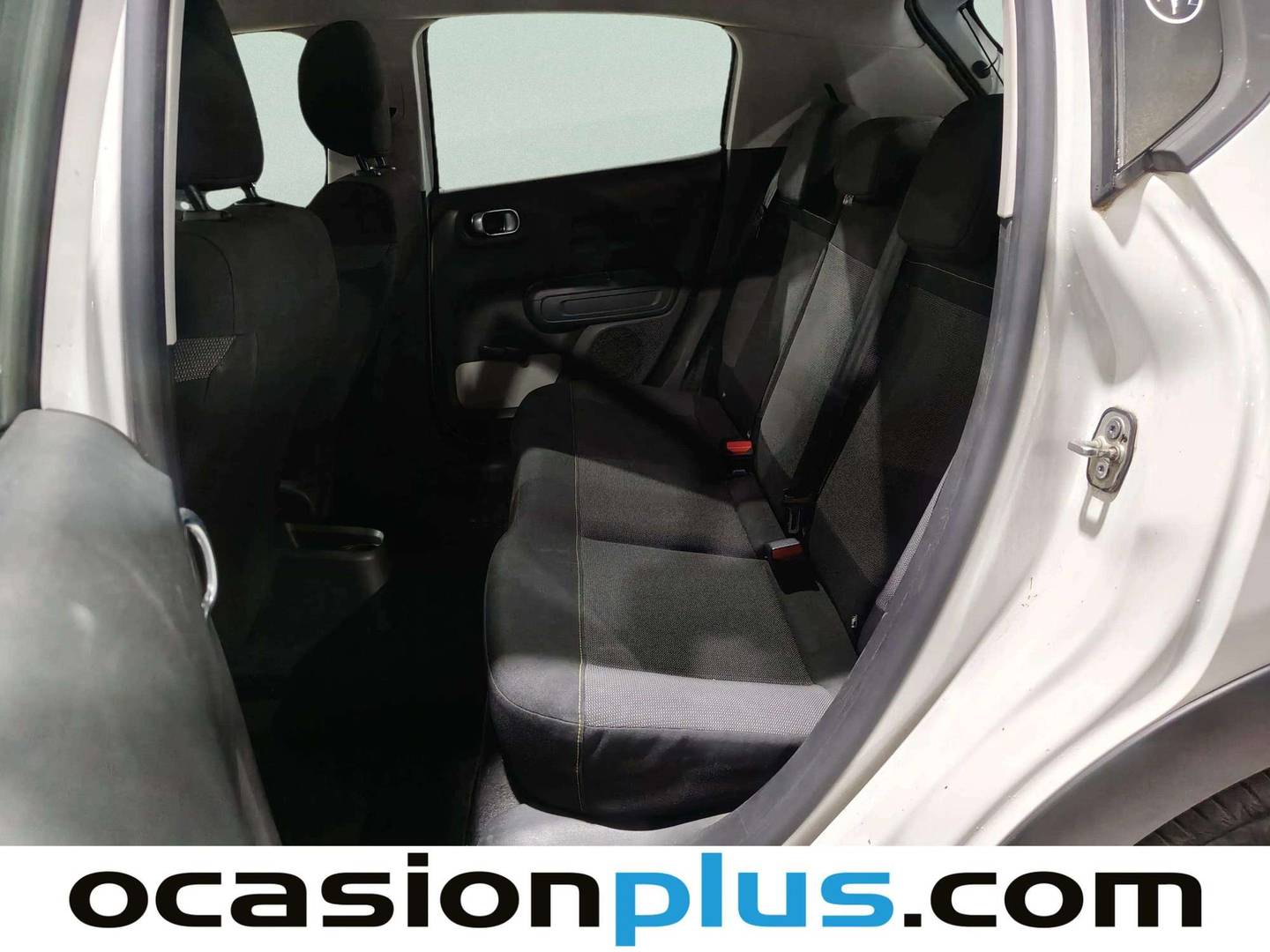 Foto asientos traseros Citroën C3 Citroën C3 PureTech 82 Feel (83 CV)