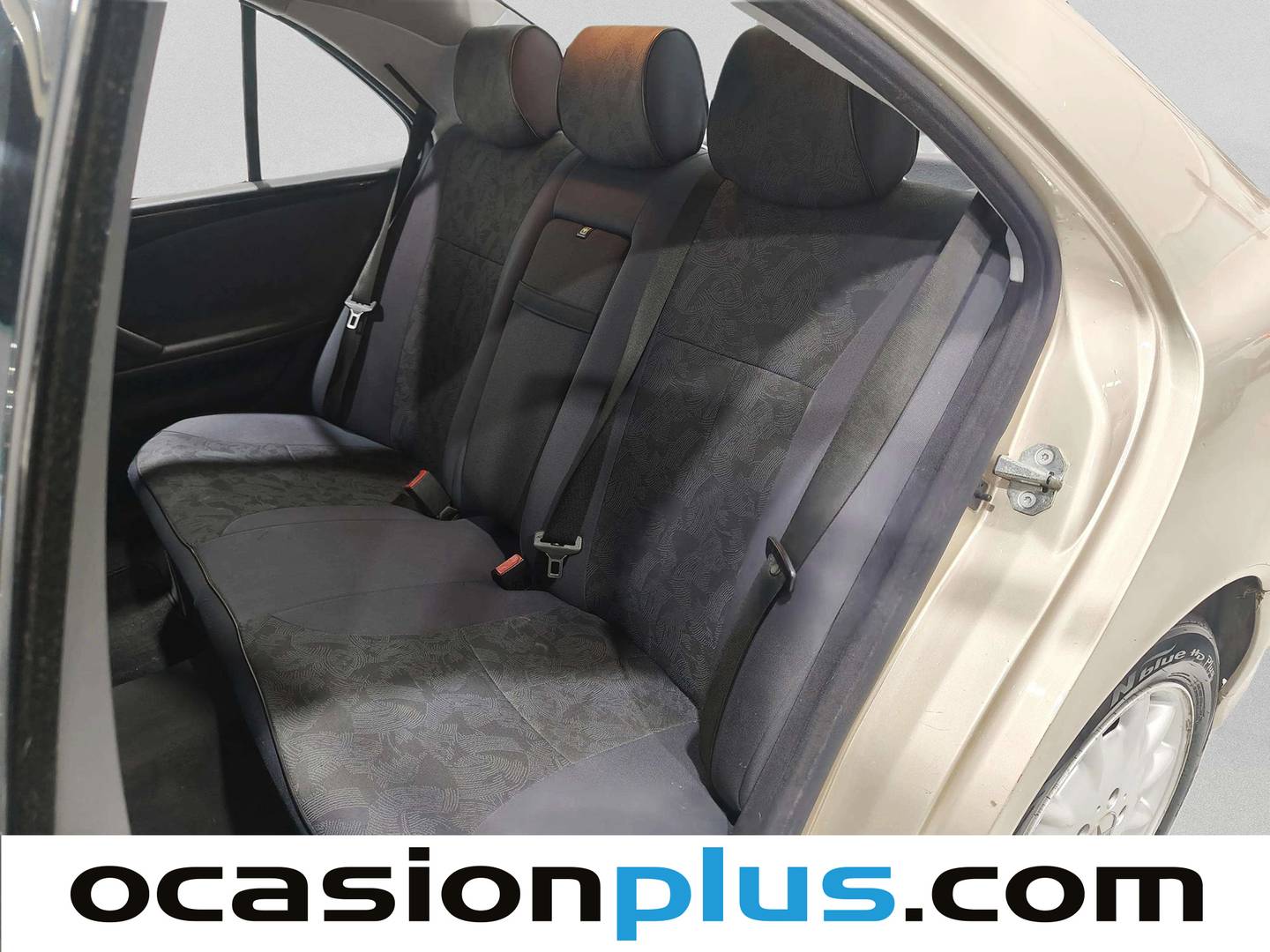 Foto asientos traseros Mercedes Clase E Mercedes Clase E E 270 CDI Elegance (170 CV)