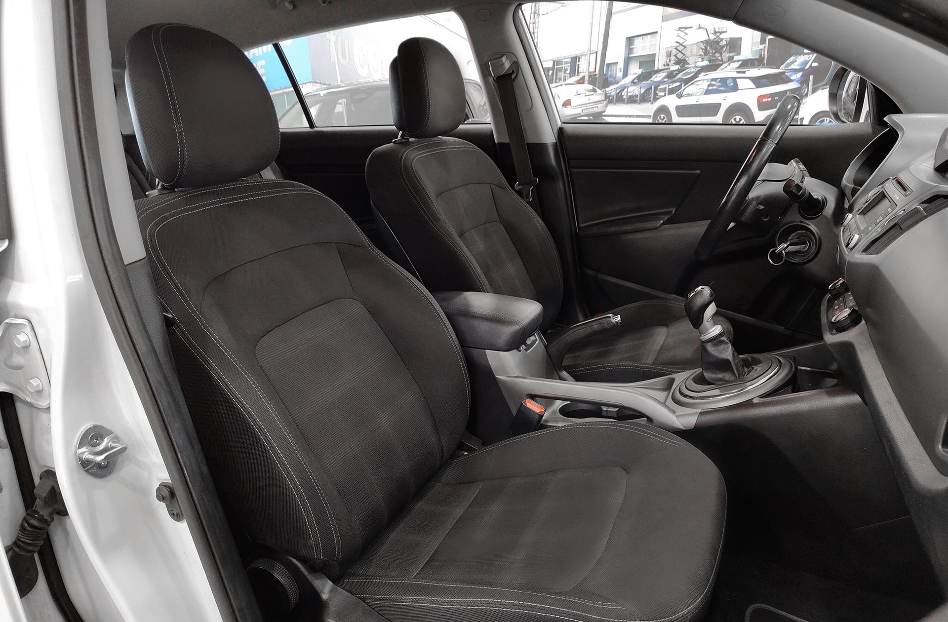 Kia Sportage 1.6 GDI Concept 4x2 - foto 16