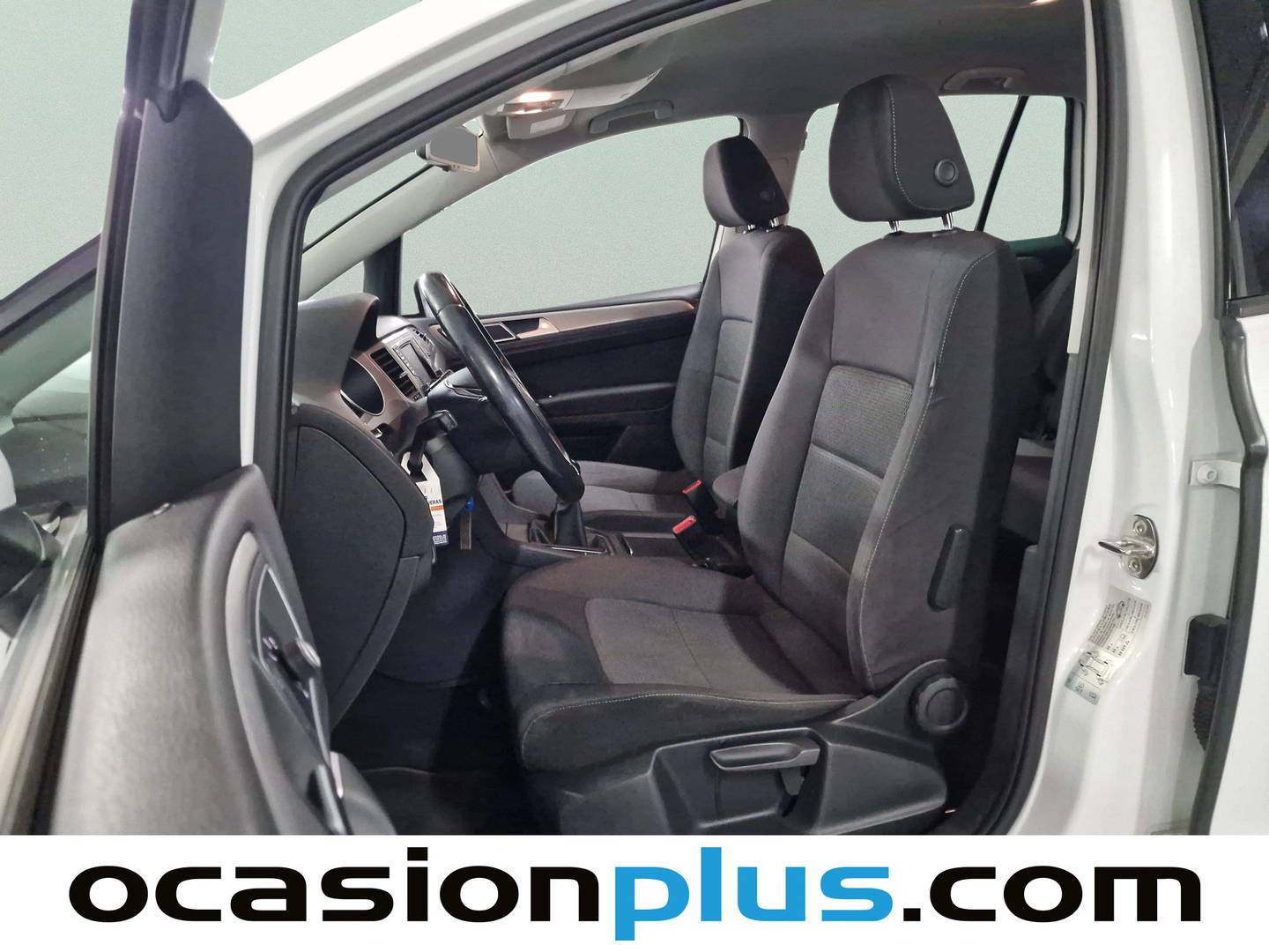 Foto asientos delanteros Volkswagen Golf Sportsvan Volkswagen Golf Sportsvan Advance 1.6 TDI BMT (110 CV)