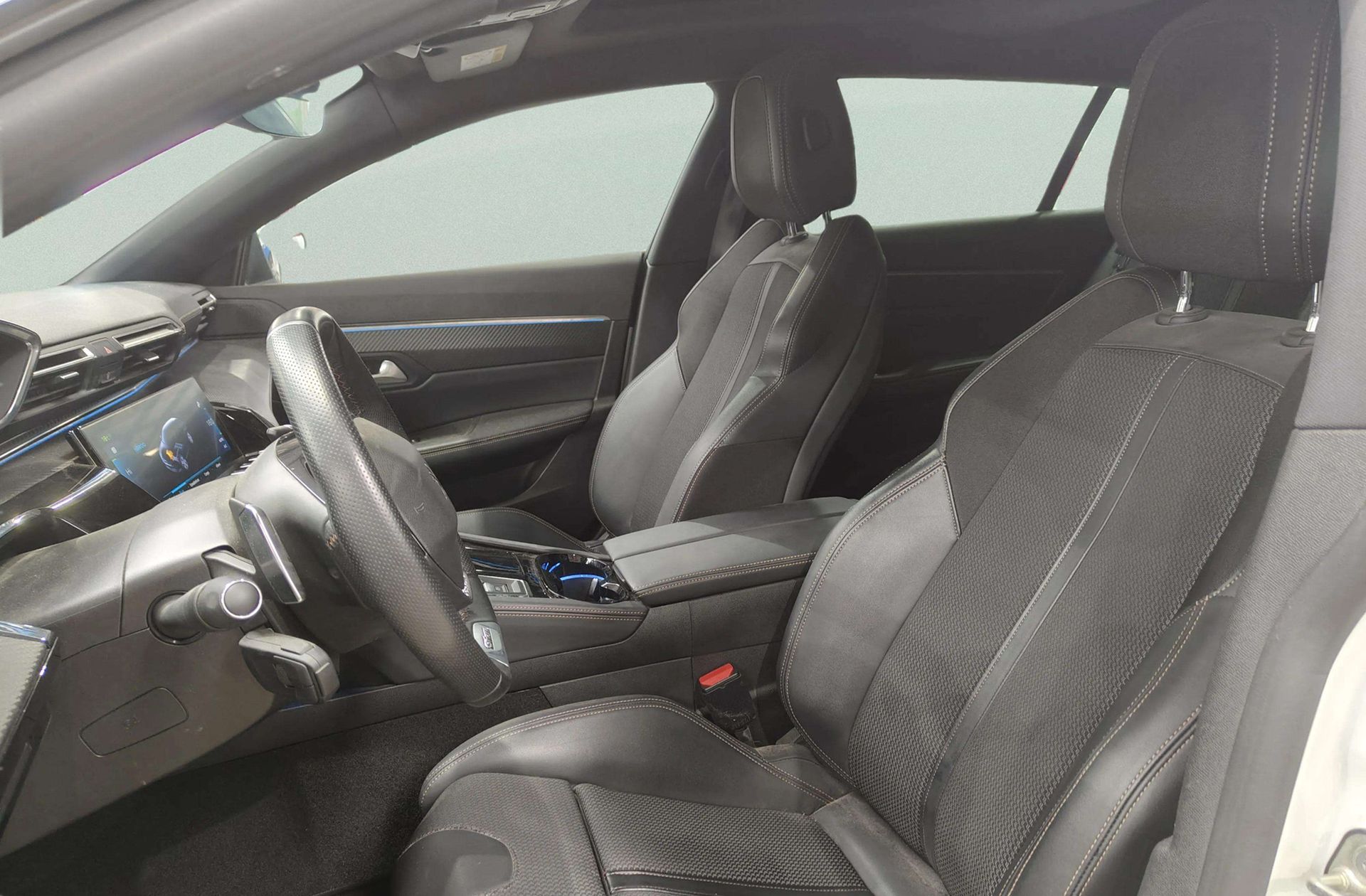 Peugeot 508 SW SW Hybrid 225 GT Line e-EAT8 - foto 10