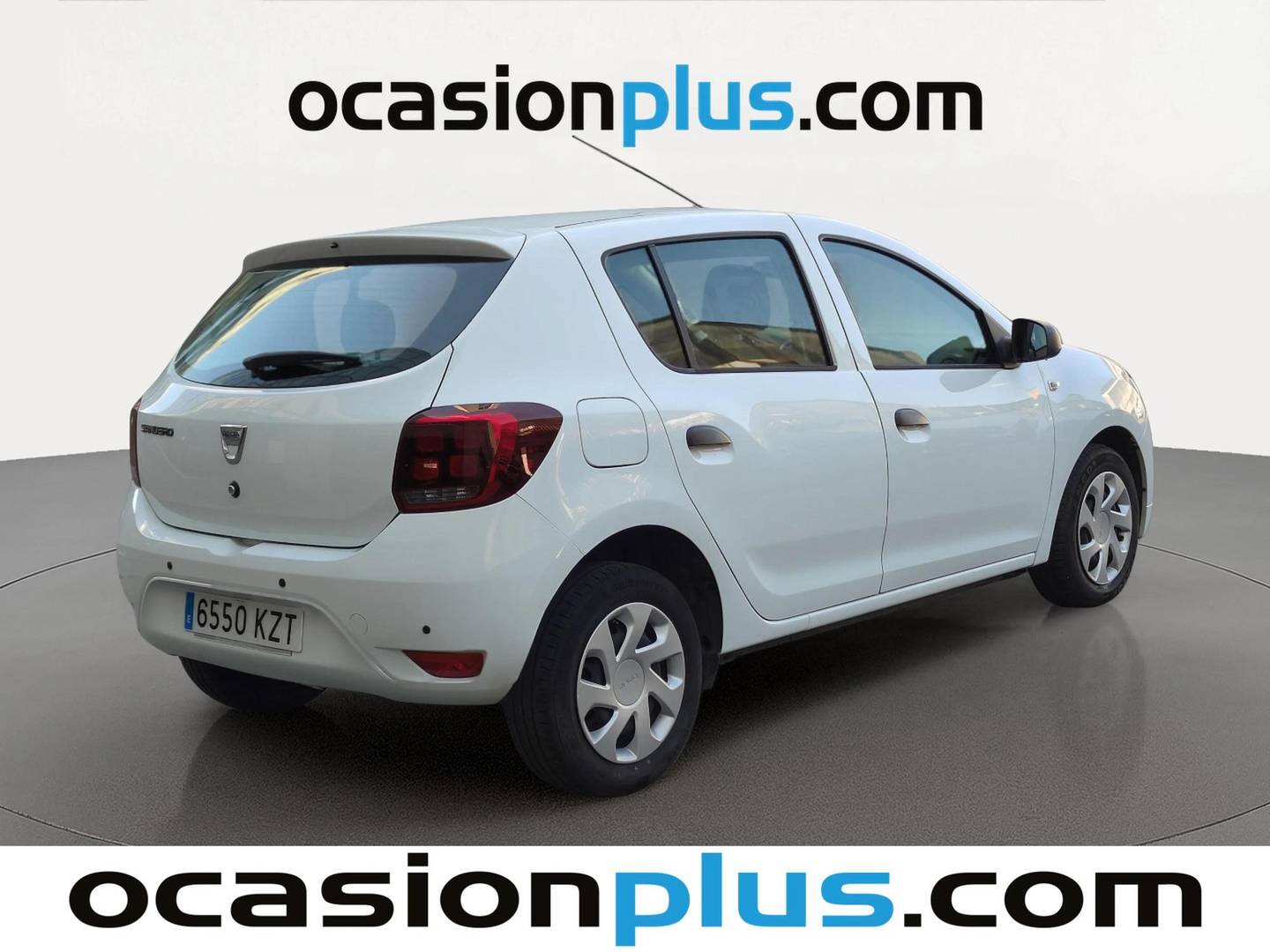 Foto trasera Dacia Sandero Dacia Sandero Essential 1.0 (73 CV) izquierda
