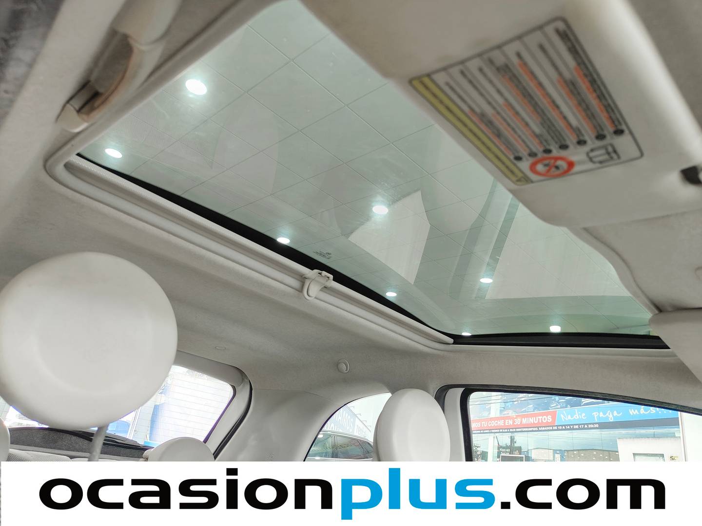 Extras y acabados del Fiat 500 Fiat 500 1.2 8v Lounge (69 CV)