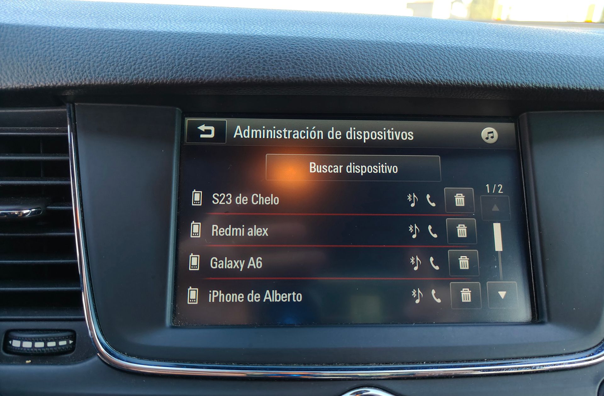Opel Astra 1.4 Turbo Dynamic - foto 29