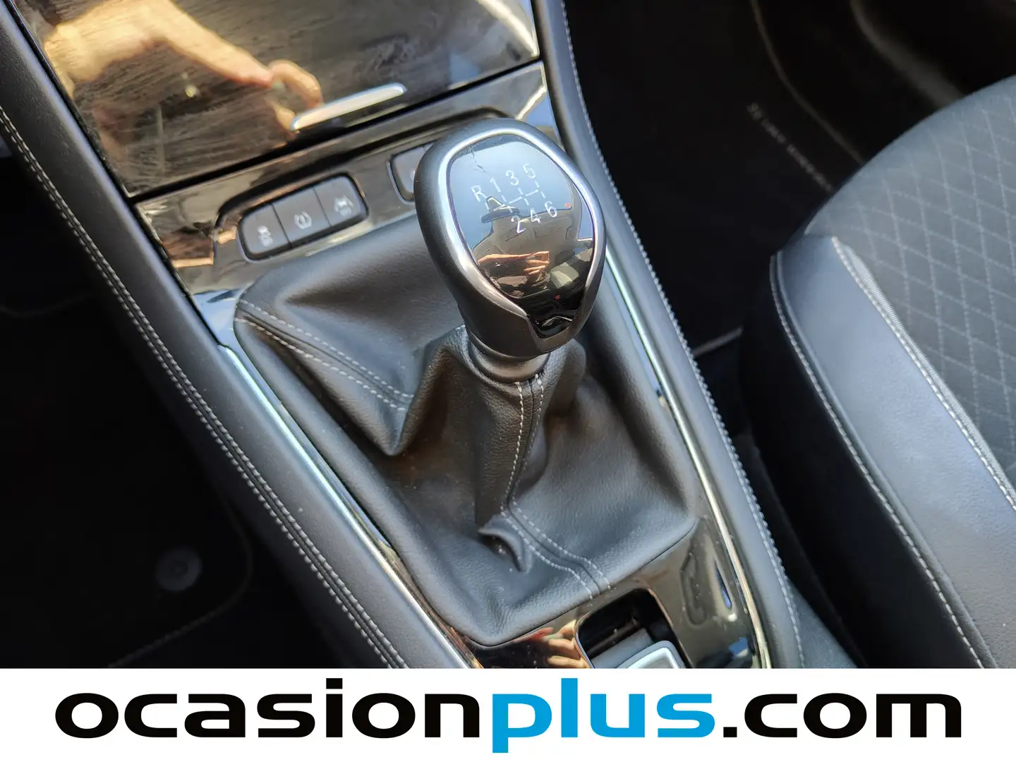 Foto Opel Grandland X Opel Grandland X 1.2 Turbo S&S Design Line (130 CV)