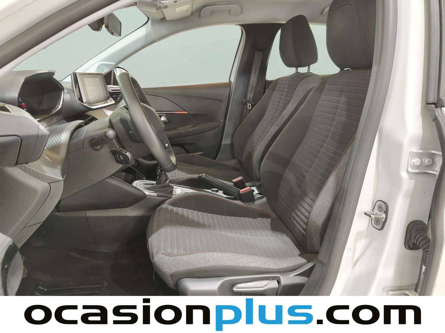 Foto asientos delanteros Peugeot 208 Peugeot 208 BlueHDi 100 Active (100 CV)