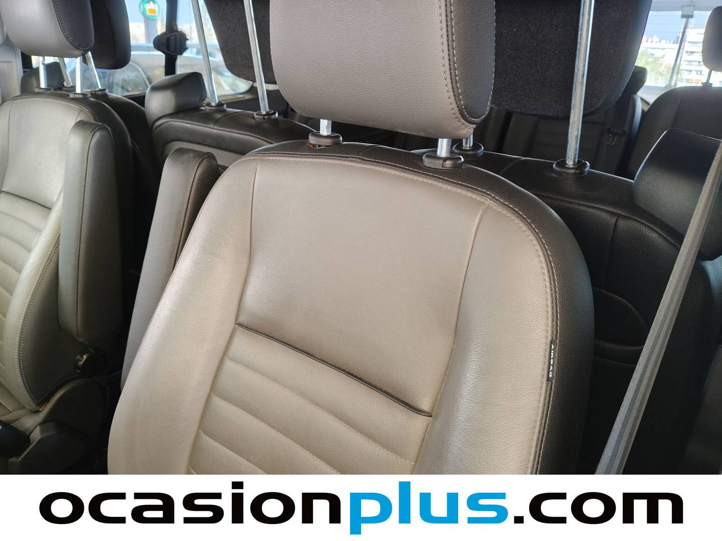 Foto Ford Tourneo Custom Ford Tourneo Custom 2.0 TDCI L1 Titanium Auto (130 CV) 8 Plazas