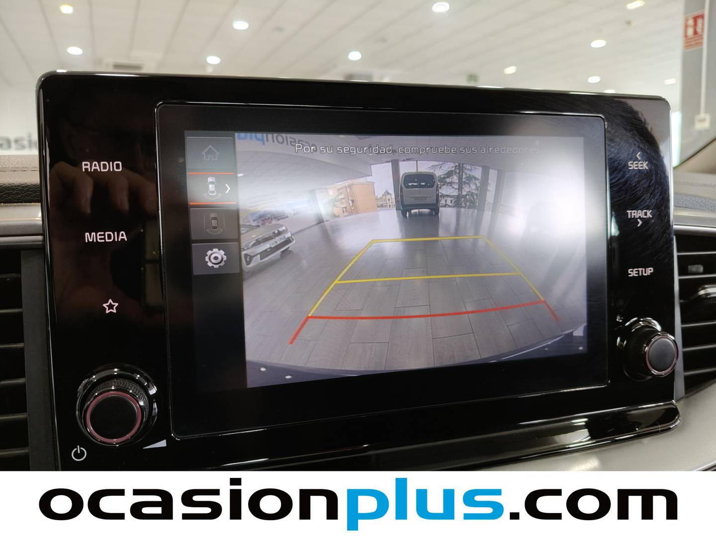 Equipamiento del KIA Ceed KIA Ceed 1.6 MHEV iMT Drive (136 CV)