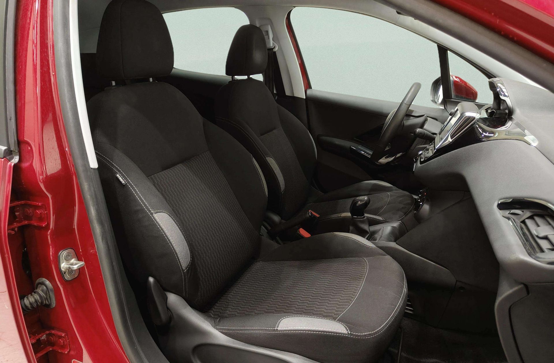 Peugeot 208 1.2 PureTech Active - foto 18
