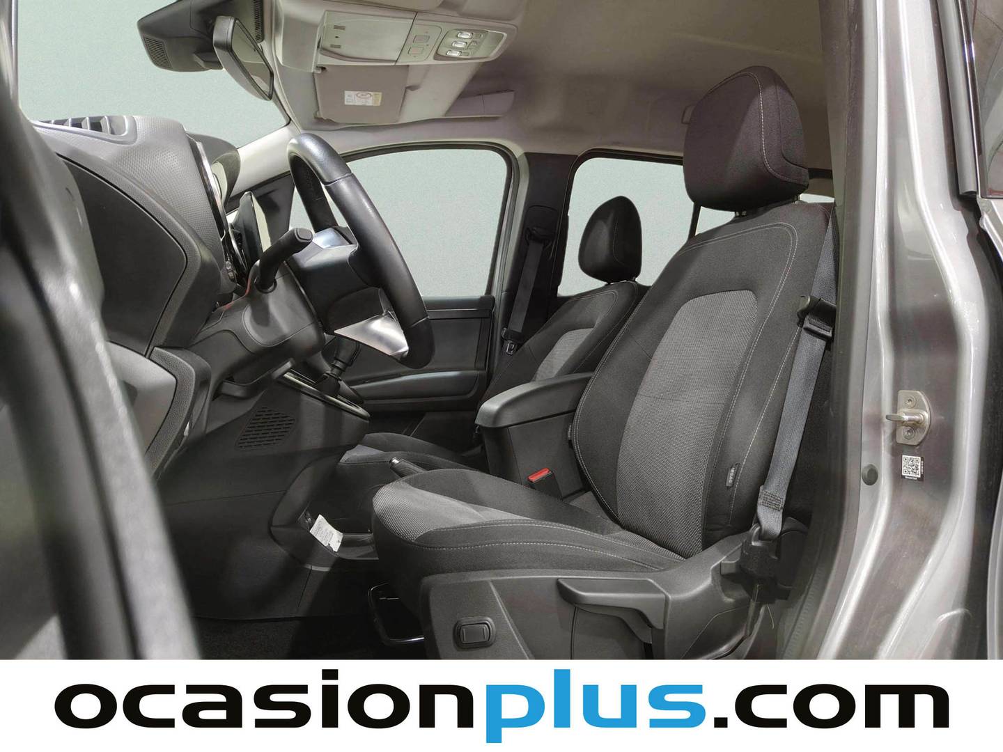 Foto asientos delanteros Mercedes Citan Mercedes Citan Combi 110 CDI Tourer Base (95 CV)