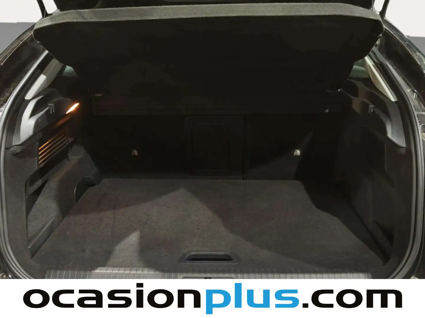 Foto Citroën C4 Citroen C4 PureTech 130 S&S Shine  (130 CV)