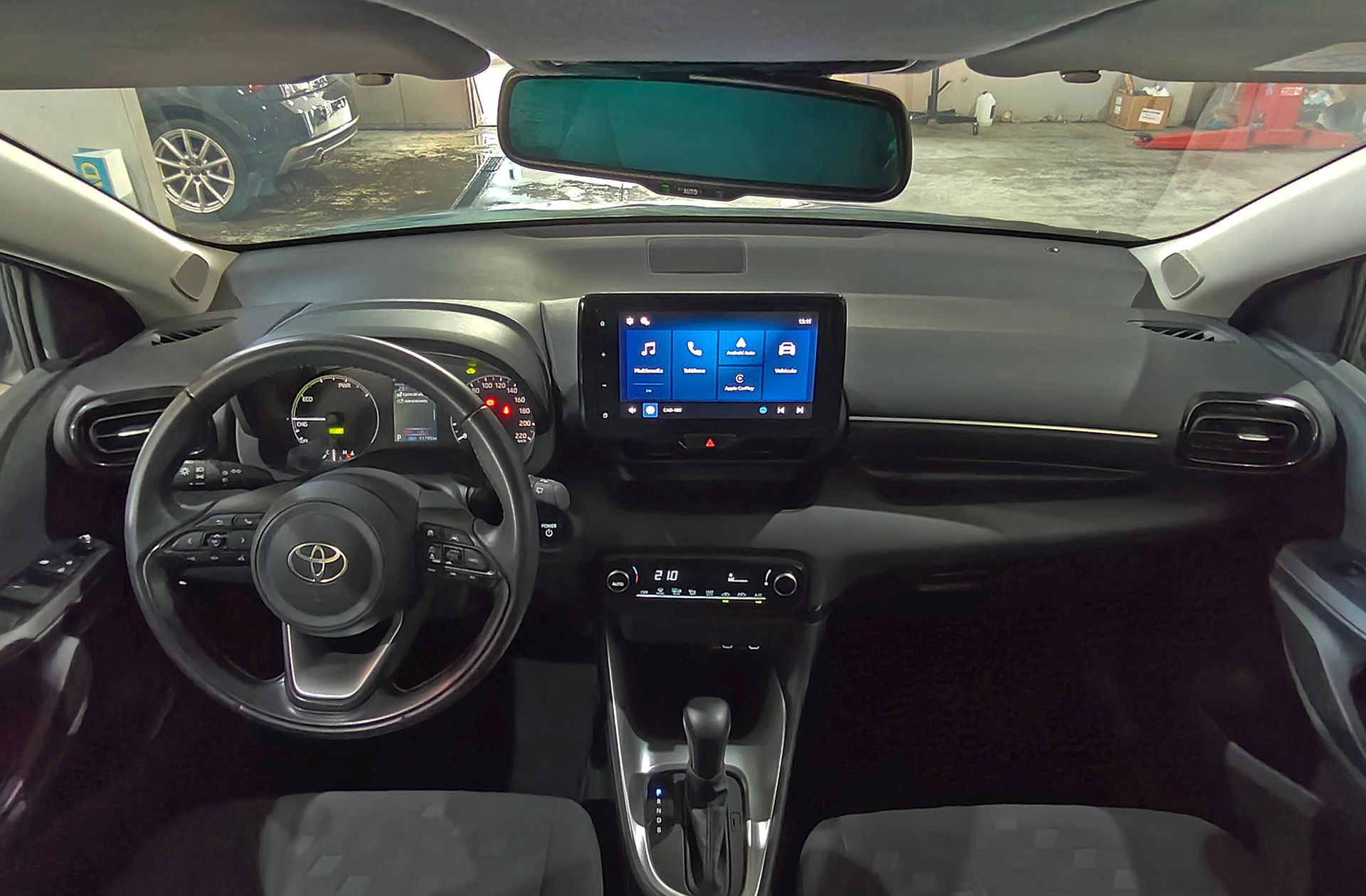 Toyota Yaris 120H Active Plus - foto 6