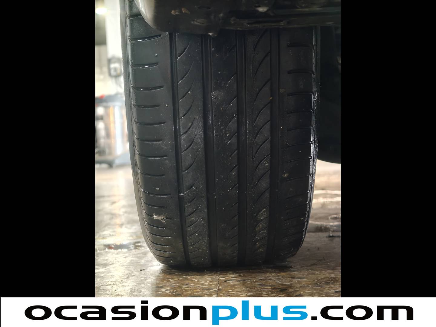 Foto Peugeot Traveller Peugeot Traveller 2.0 BlueHDi Business Long EAT8 (180 CV) 9 Plazas