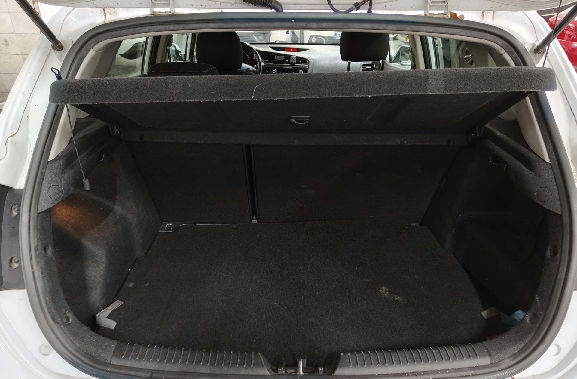 Kia Ceed 1.6 CRDi VGT x-Tech17 - foto 14