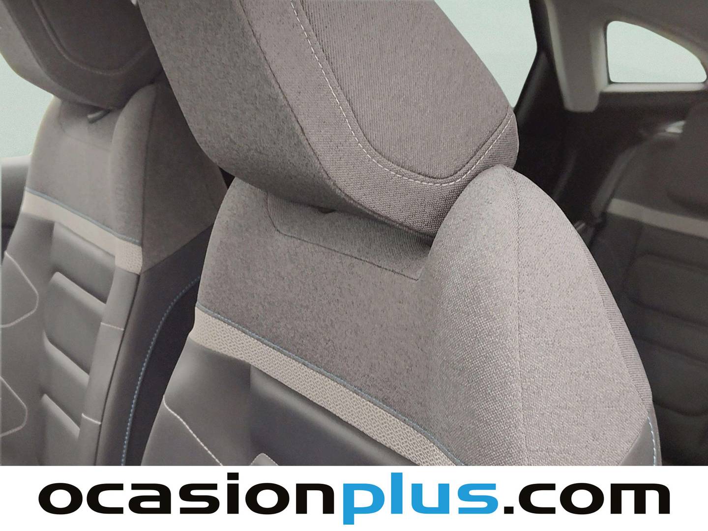 Foto Citroën ë-C4 Citroen ë-C4 eléctrico 50kWh Shine (136 CV)