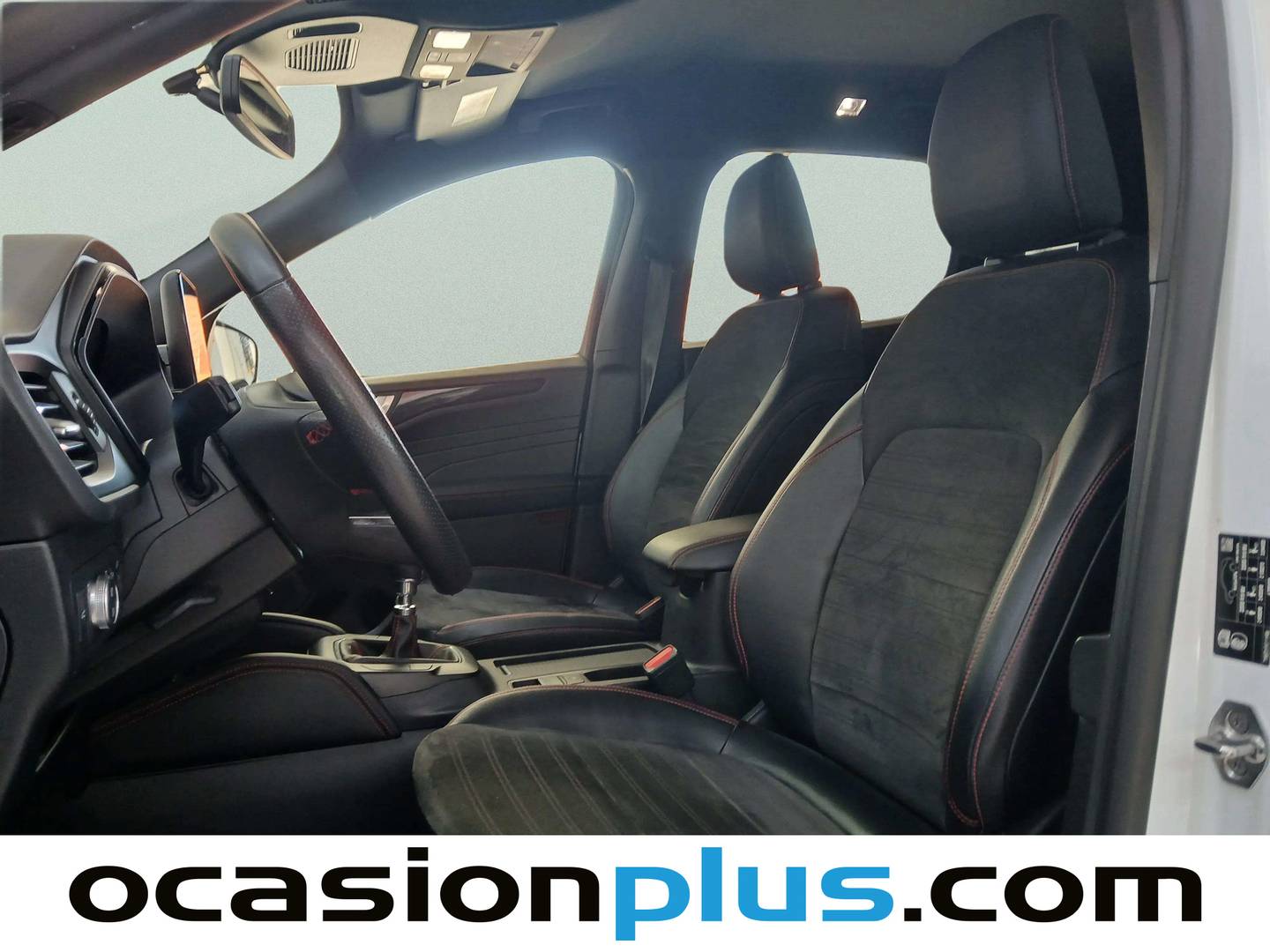 Foto asientos delanteros Ford Kuga Ford Kuga 1.5T EcoBoost ST-Line X 4x2 (150 CV)