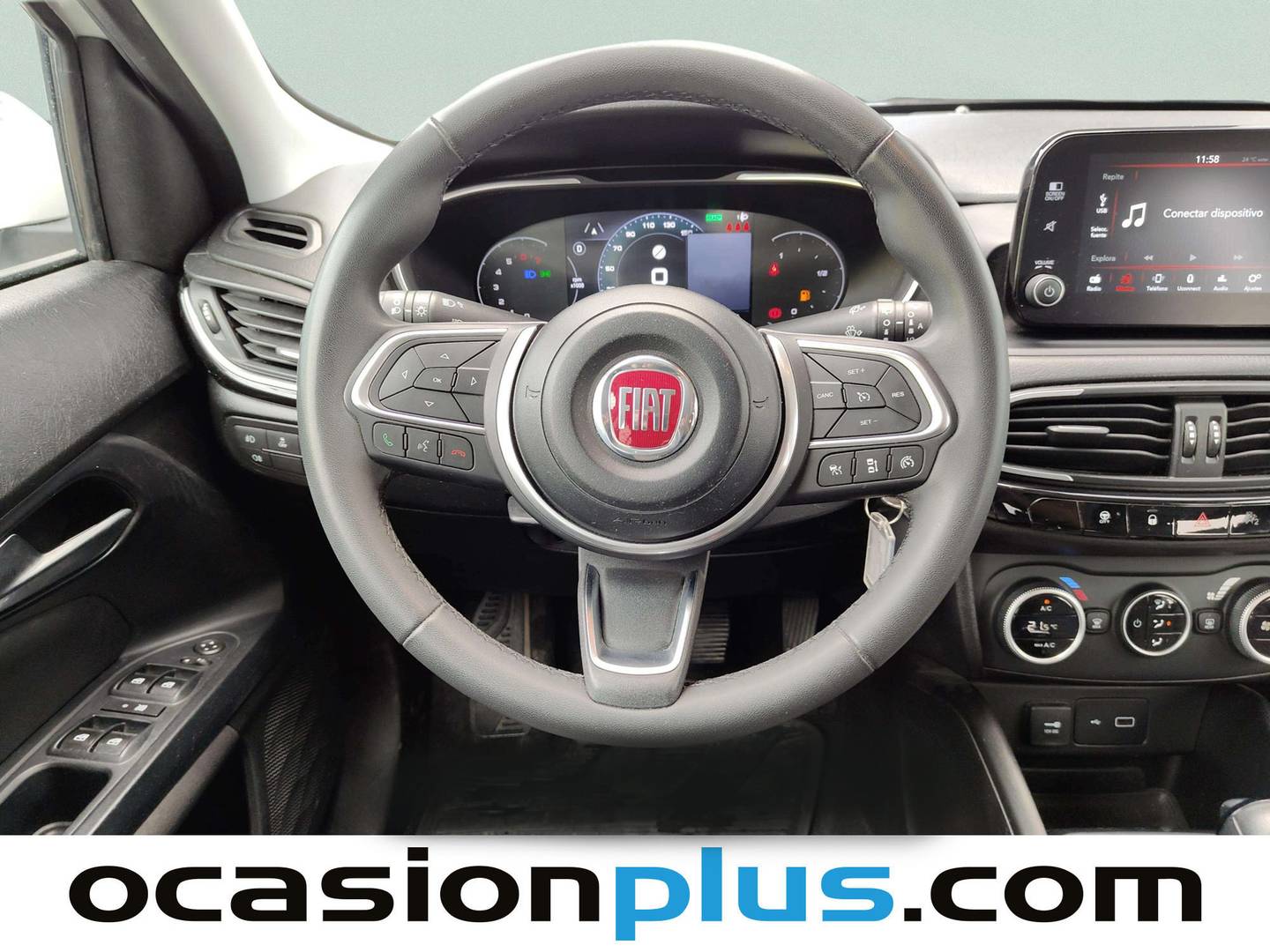 Acabados Fiat Tipo Fiat Tipo 1.5 Hybrid Cross DCT (130 CV)