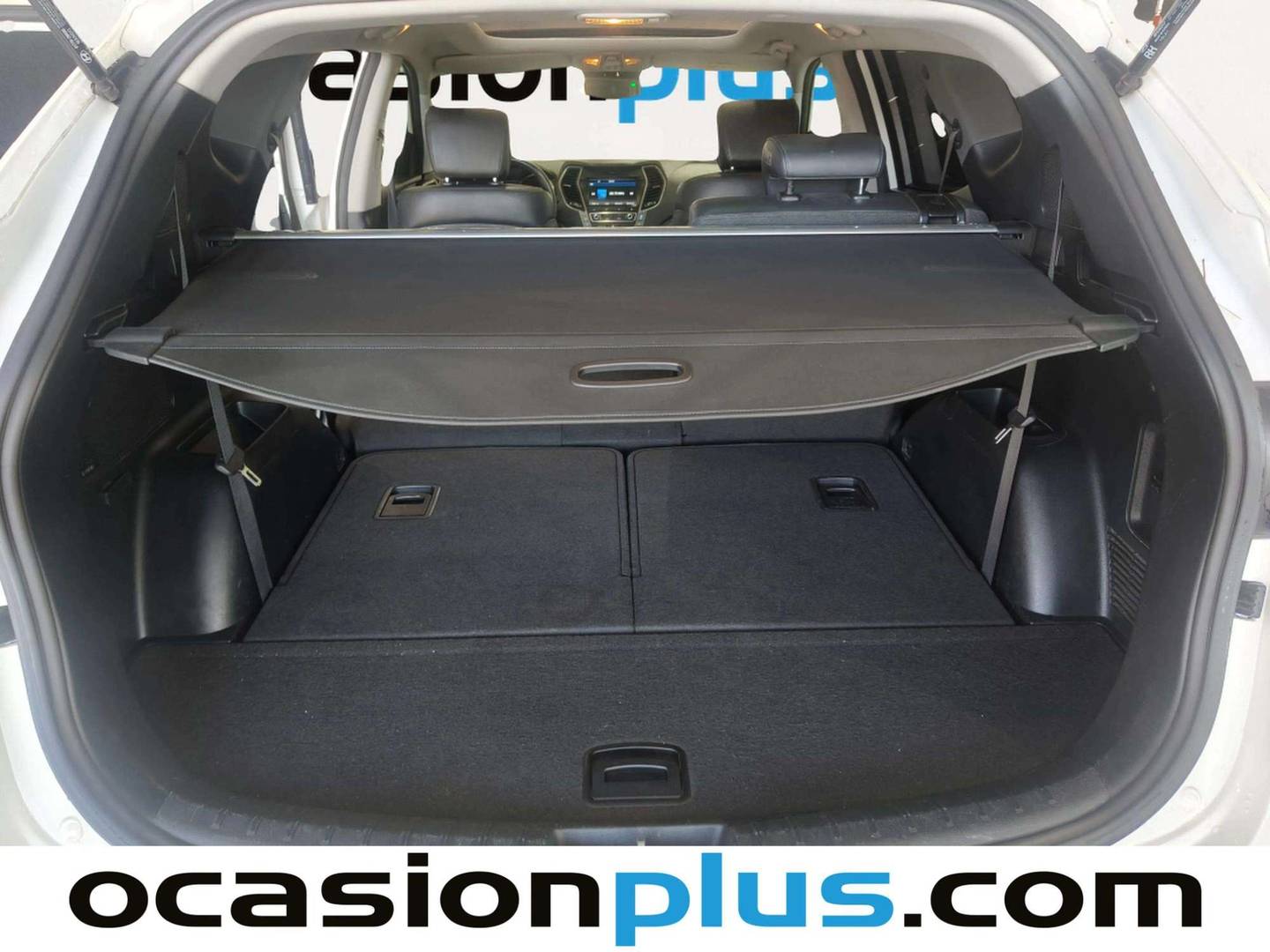 Fotos maletero Hyundai Santa Fe Hyundai Santa Fe 2.2 CRDI Tecno 4x2 Auto (200 CV)7 Plazas