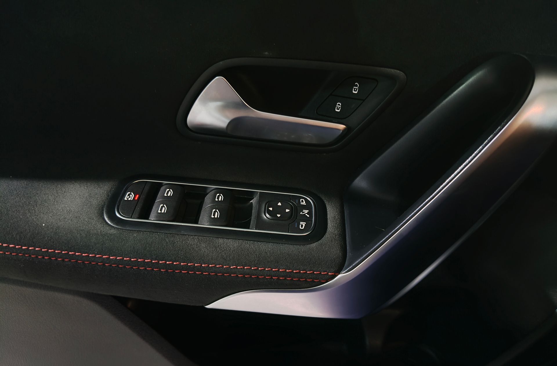 Mercedes-Benz Clase A 180 d Pack AMG - foto 41