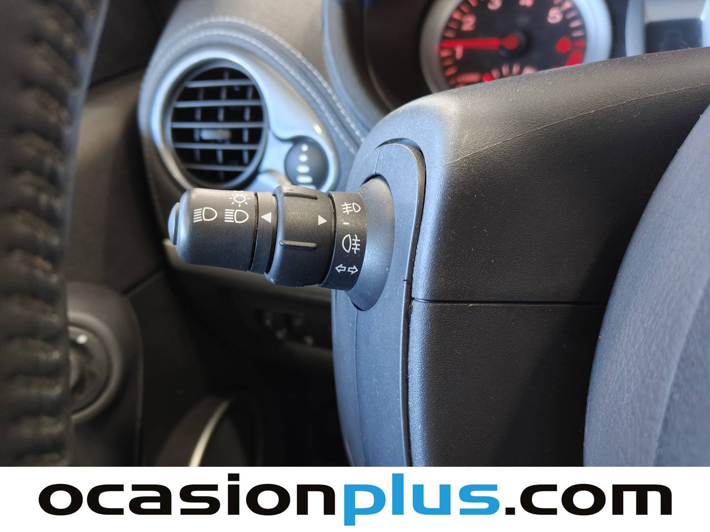 Renault Clio Renault Clio Grand Tour Expression eco2 TCe (100 CV) manual