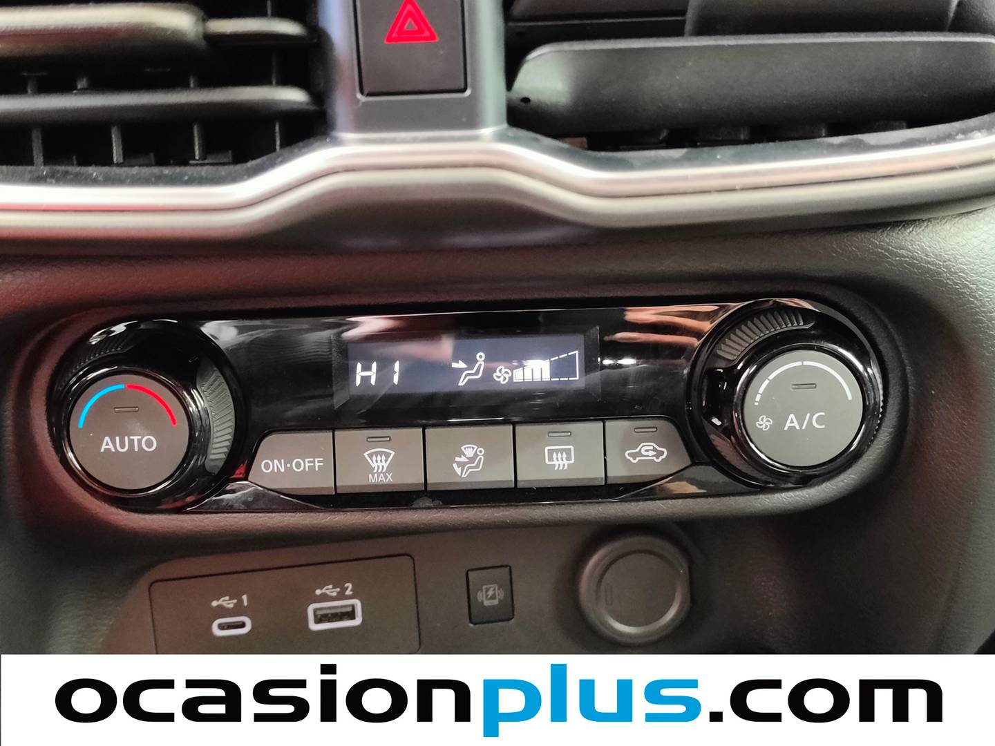 Foto Nissan JUKE Nissan Juke DIG-T N-Connecta 4x2 DCT (114 CV)