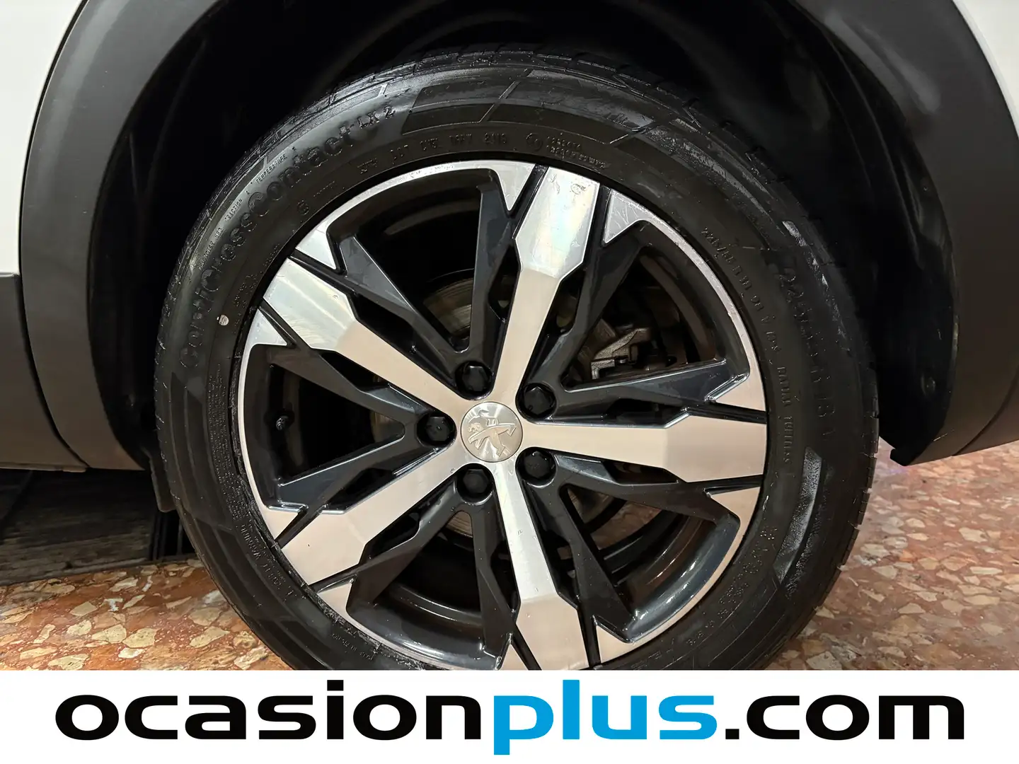 Foto Peugeot 3008 Peugeot 3008 THP 165 Allure EAT6 (165 CV)