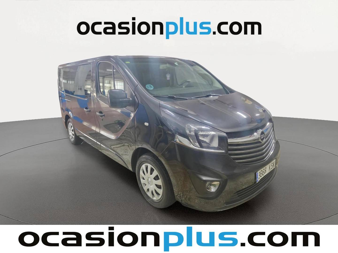 Foto delantera Opel Vivaro Opel Vivaro Combi 1.6 CDTI L2 2.9t Plus-6 (120 CV) 8 Plazas derecha