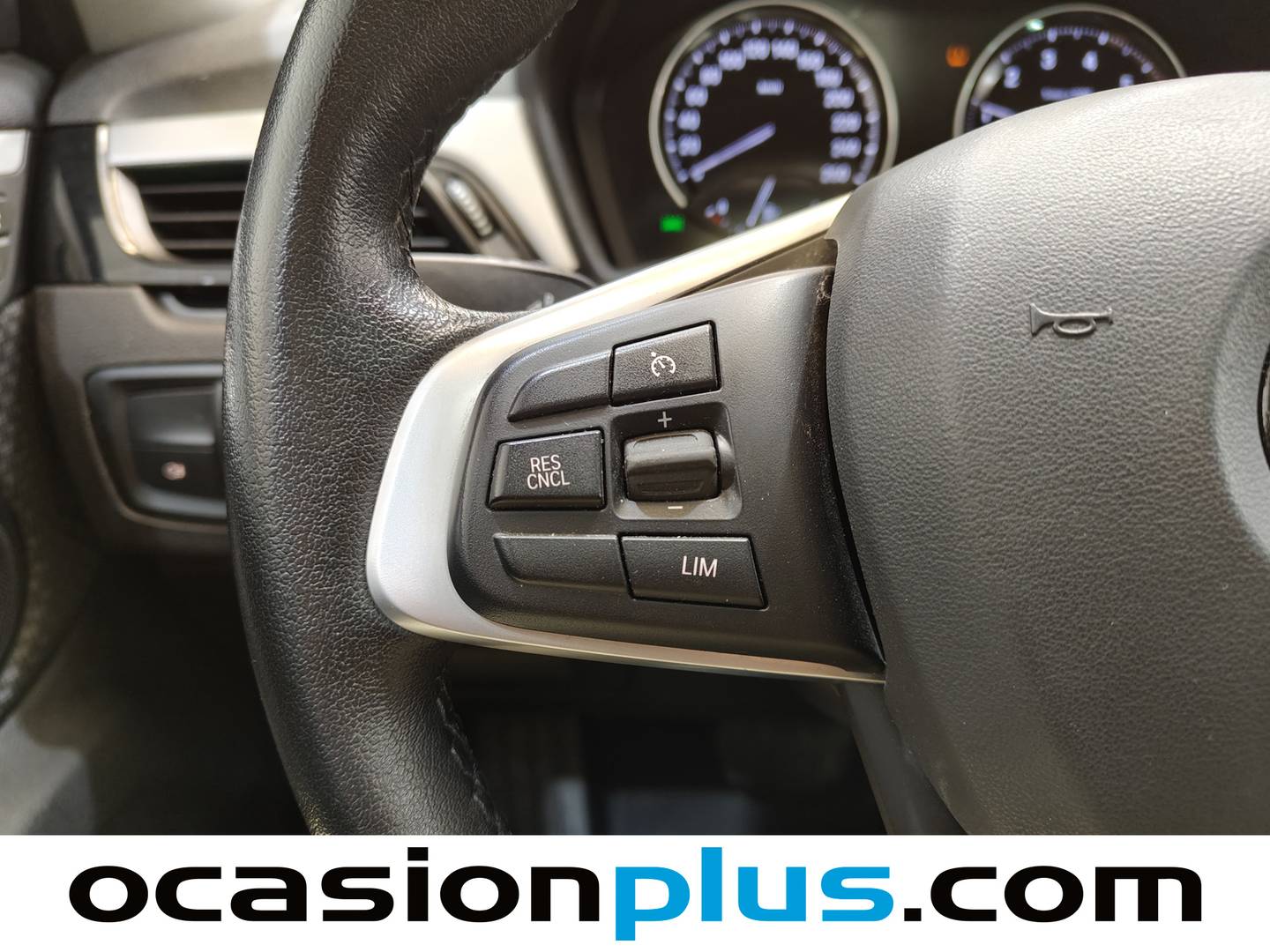 Foto BMW X1 BMW X1 sDrive18i (140 CV)