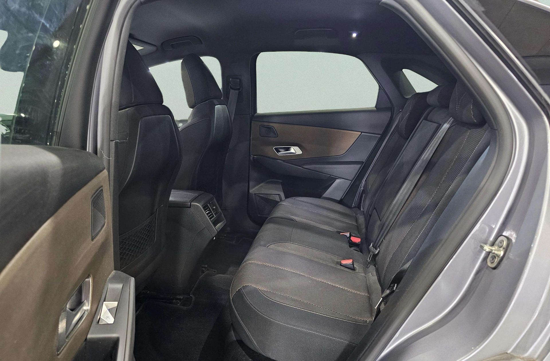 DS 7 Crossback BlueHDi 130 So Chic - foto 11