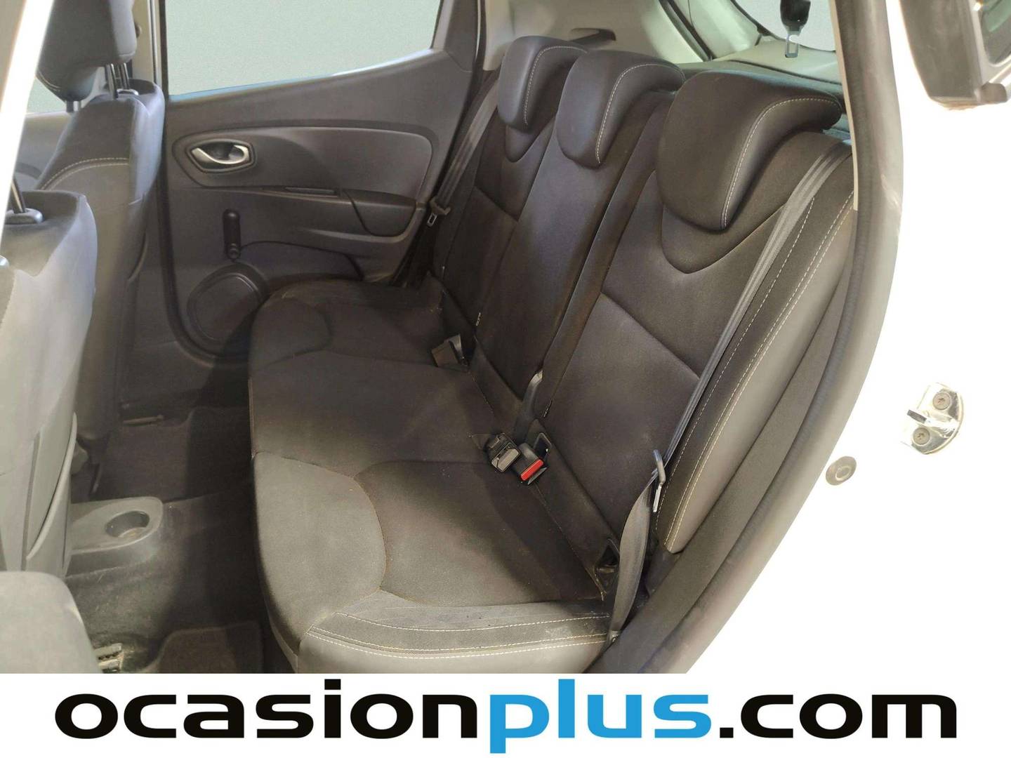 Foto asientos traseros Renault Clio Renault Clio Limited Energy dCi (75 CV)