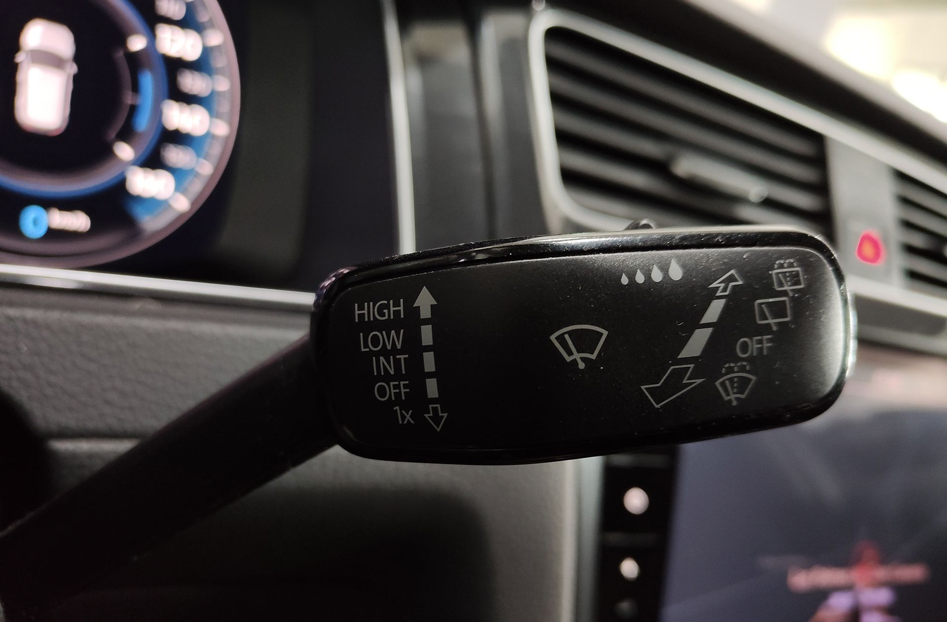 Volkswagen Golf e-Golf ePower - foto 30