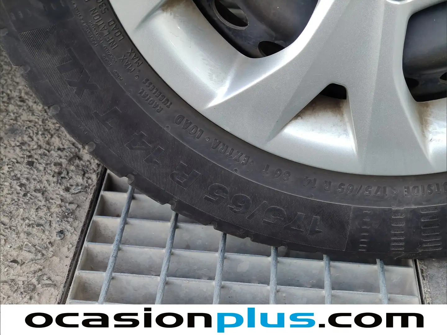 Foto Hyundai i10 Hyundai i10 1.0 Tecno Blue (66 CV)