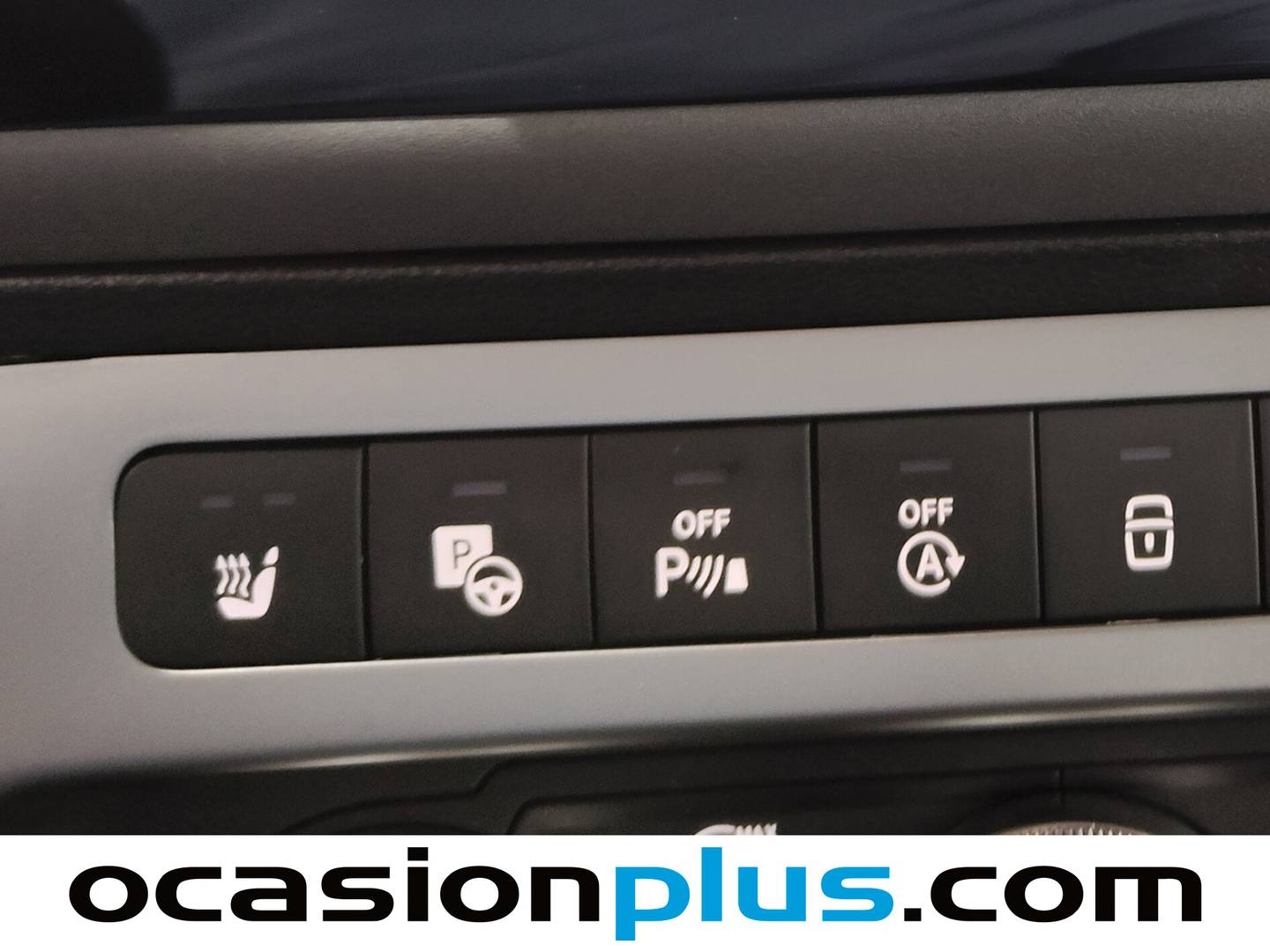 Equipamiento del Mercedes Clase T Mercedes-Benz Clase T Clase T 180 (131 CV)